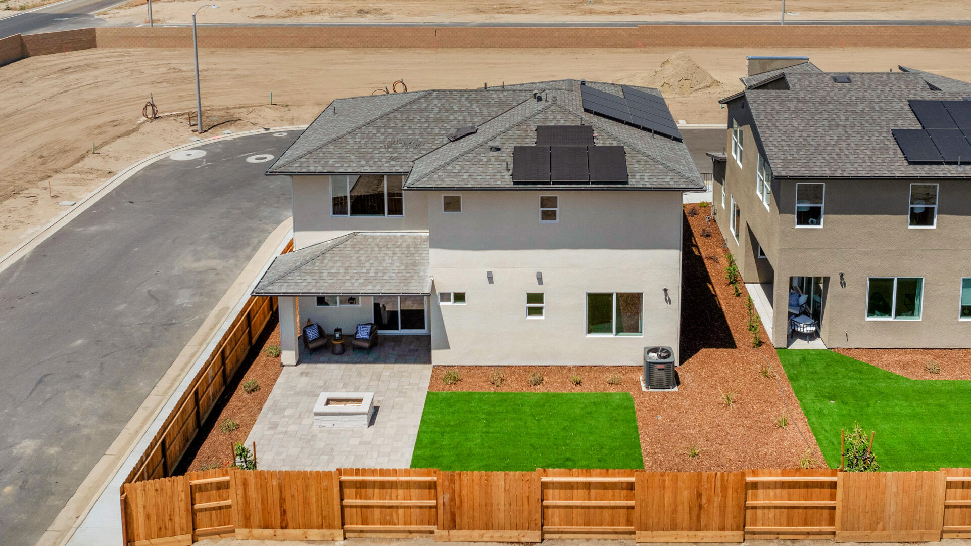 923 Lisbon Ave, Tulare, CA 93274