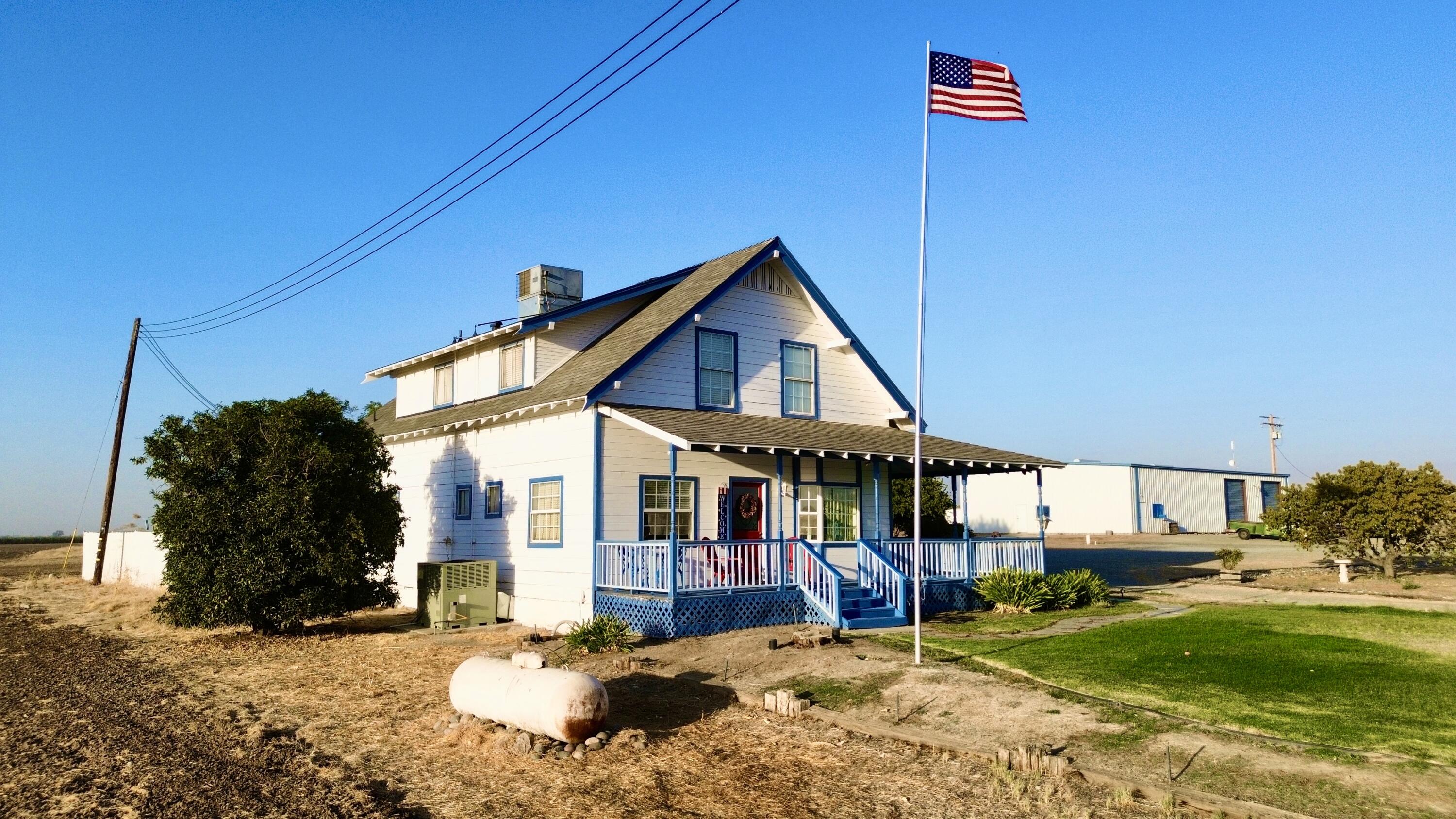 24470 60 Ave, Ducor, CA 93218