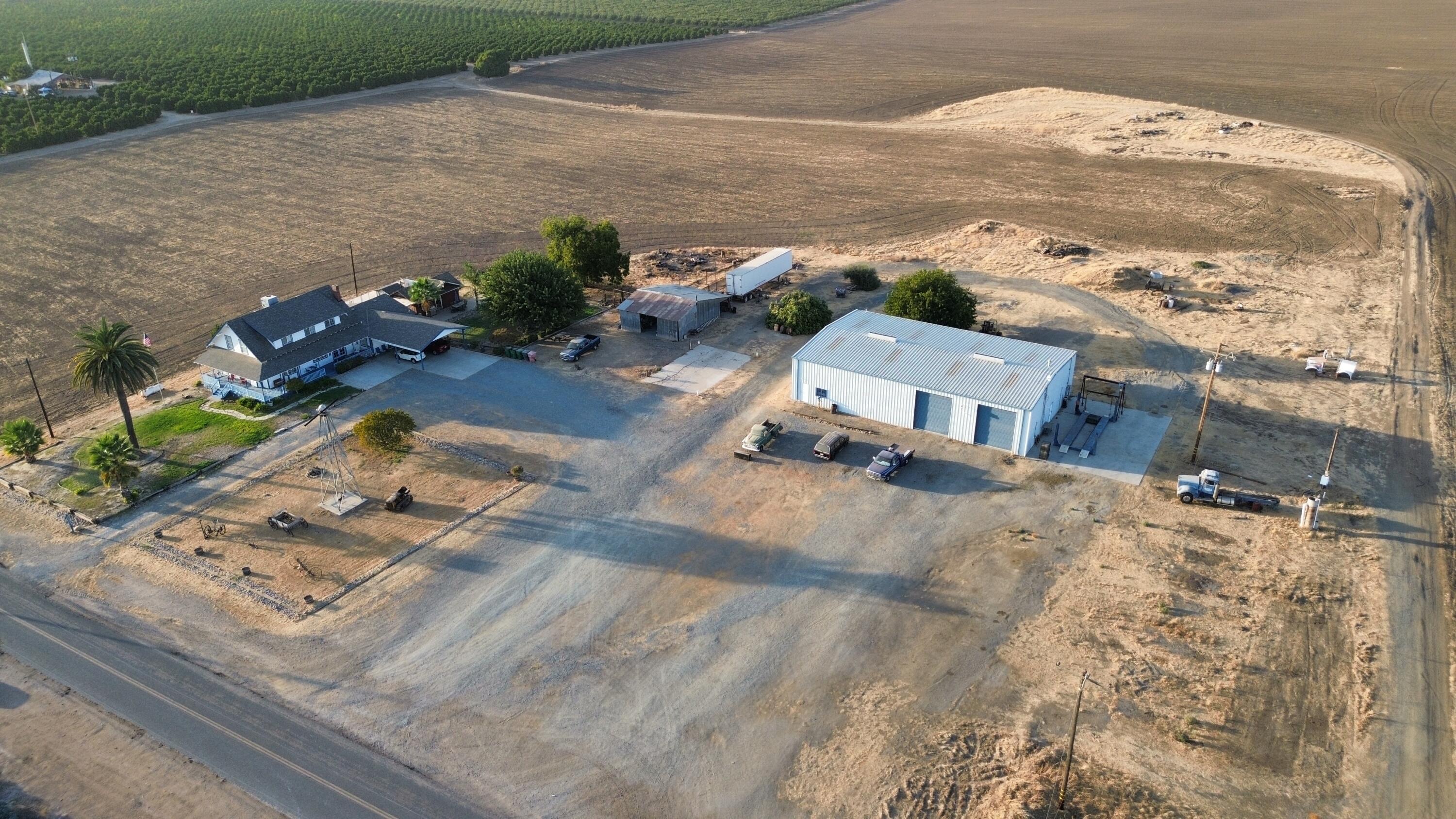 24470 60 Ave, Ducor, CA 93218