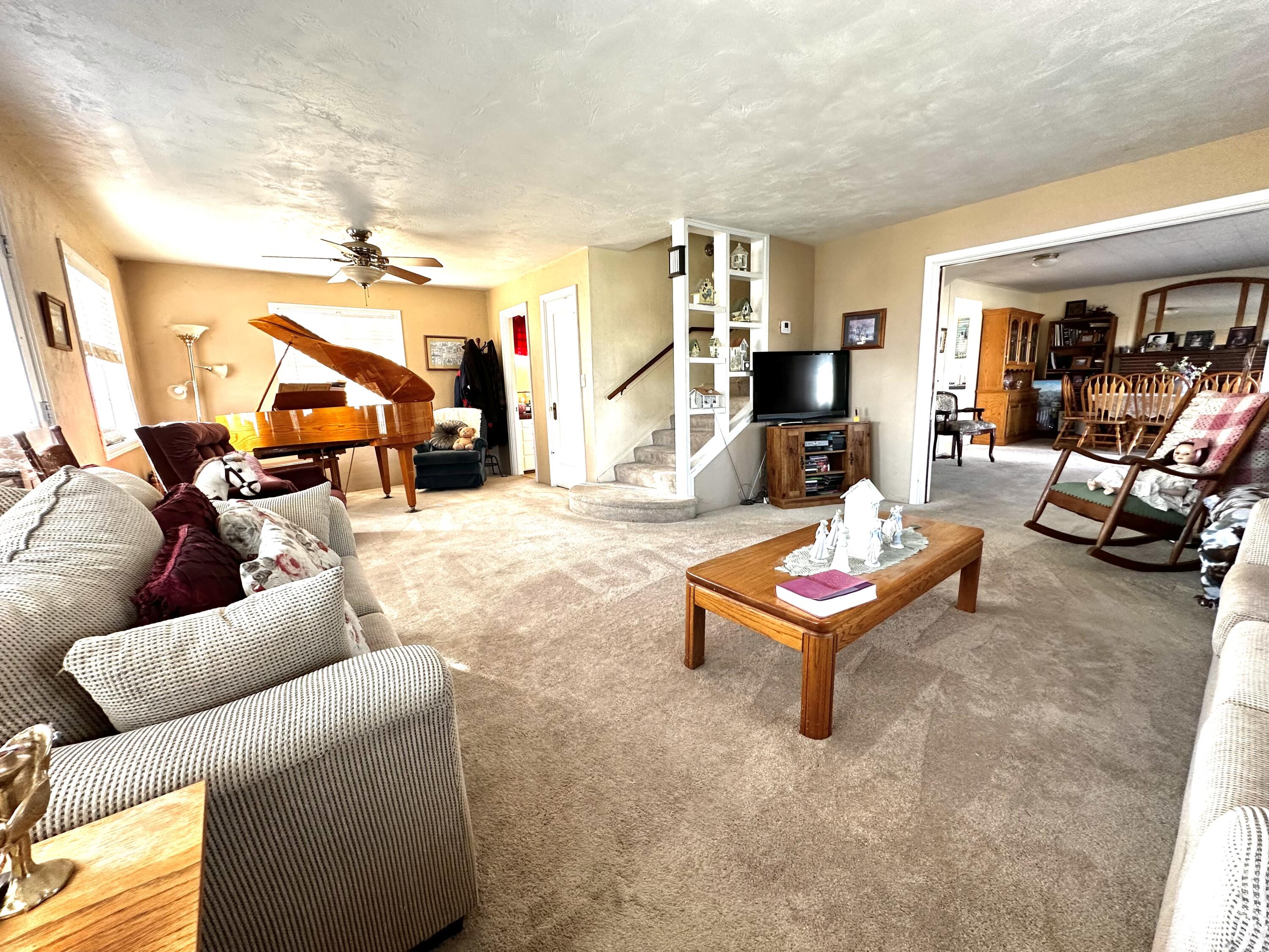 24470 60 Ave, Ducor, CA 93218