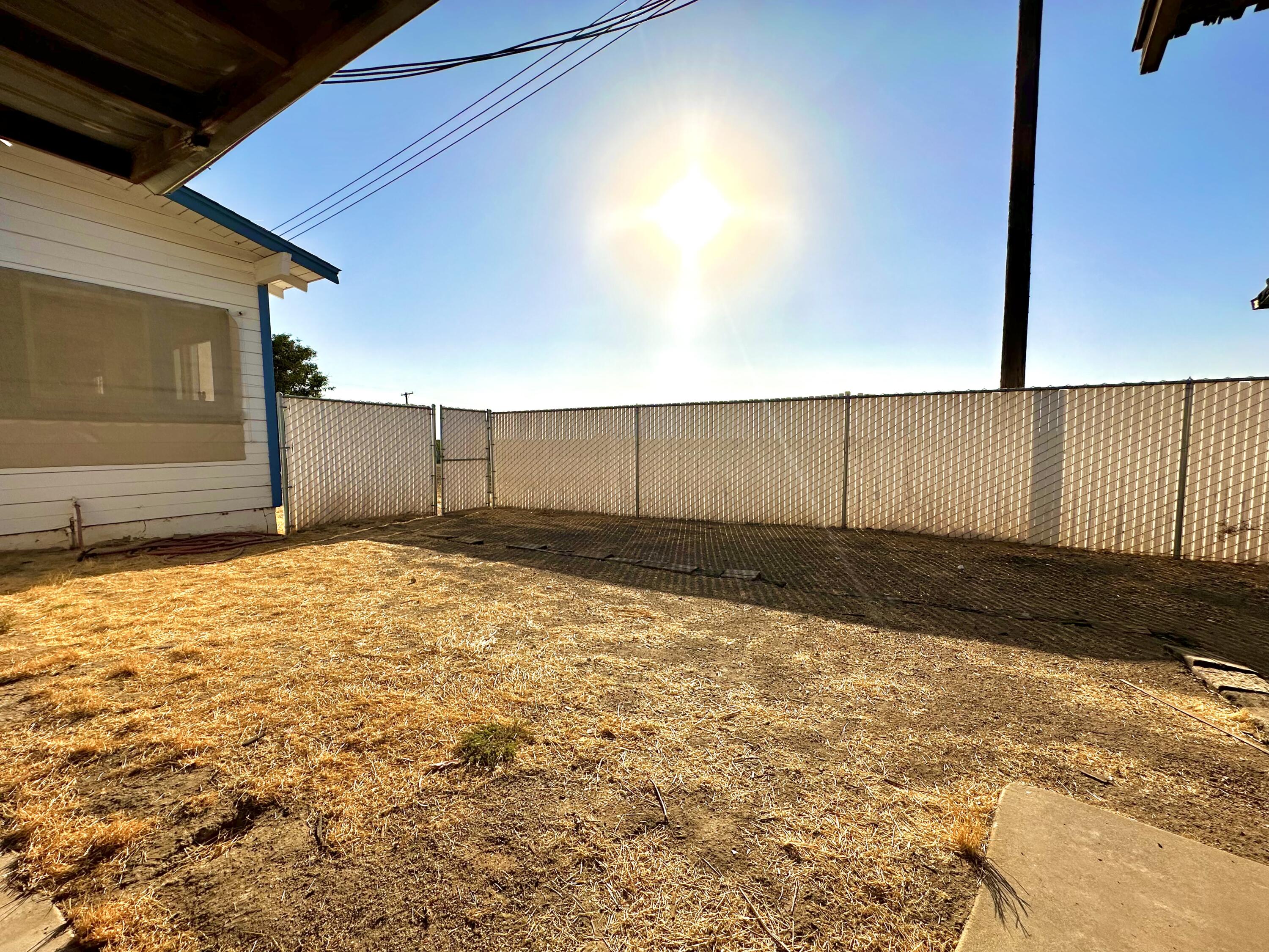 24470 60 Ave, Ducor, CA 93218
