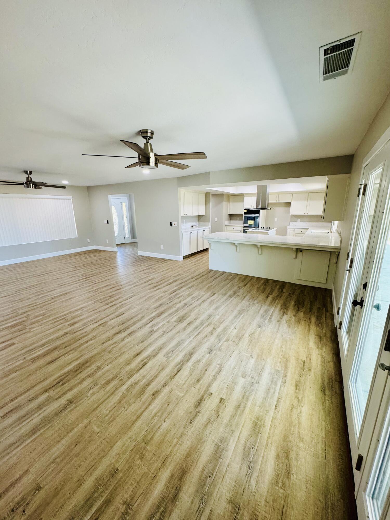 27057 Ave 196, Strathmore, CA 93267