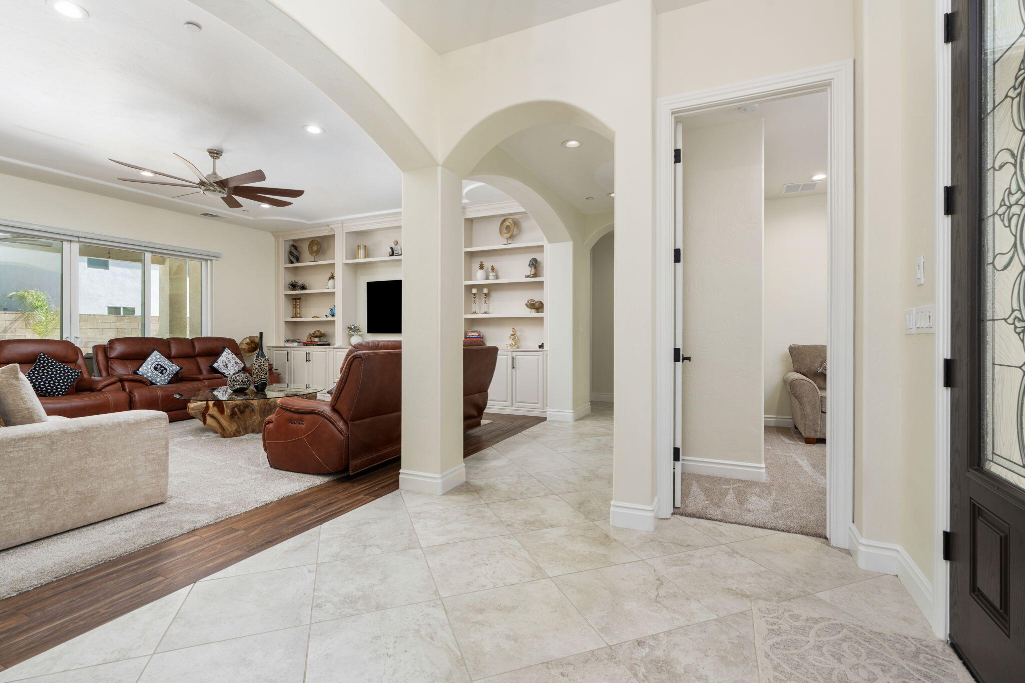 3108 E Beech Ct, Visalia, CA 93292