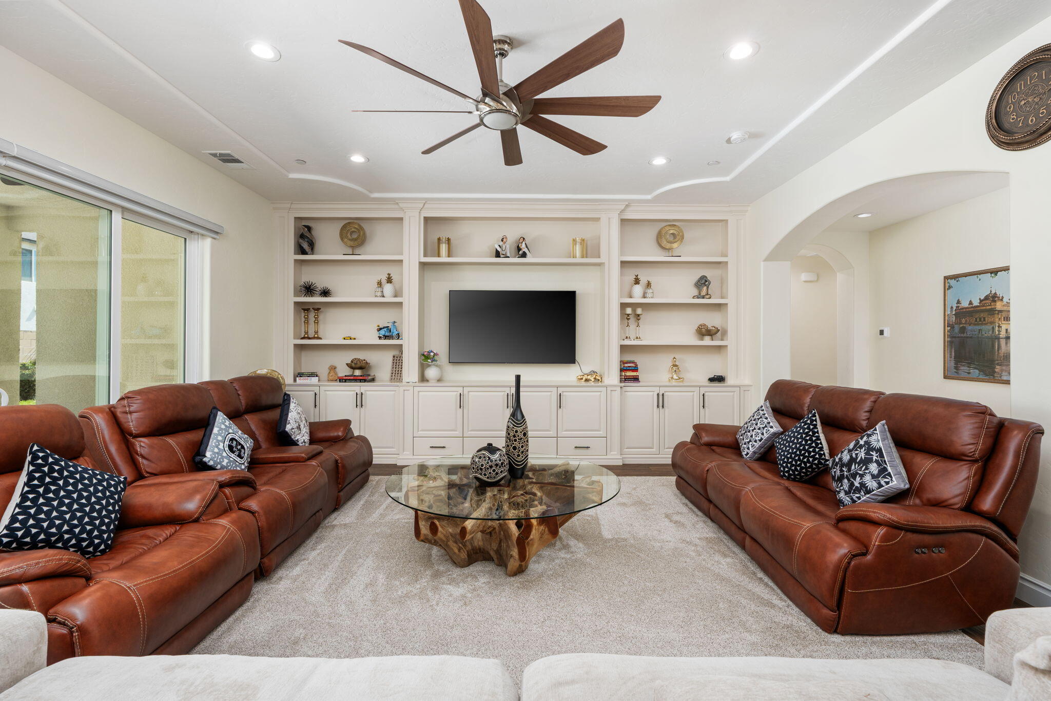 3108 E Beech Ct, Visalia, CA 93292