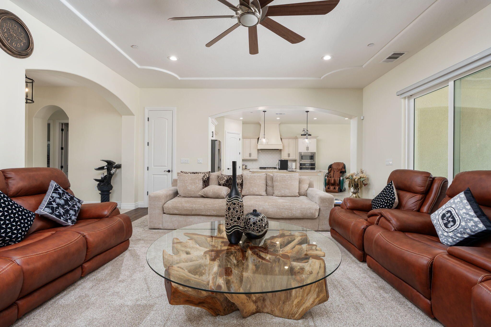 3108 E Beech Ct, Visalia, CA 93292