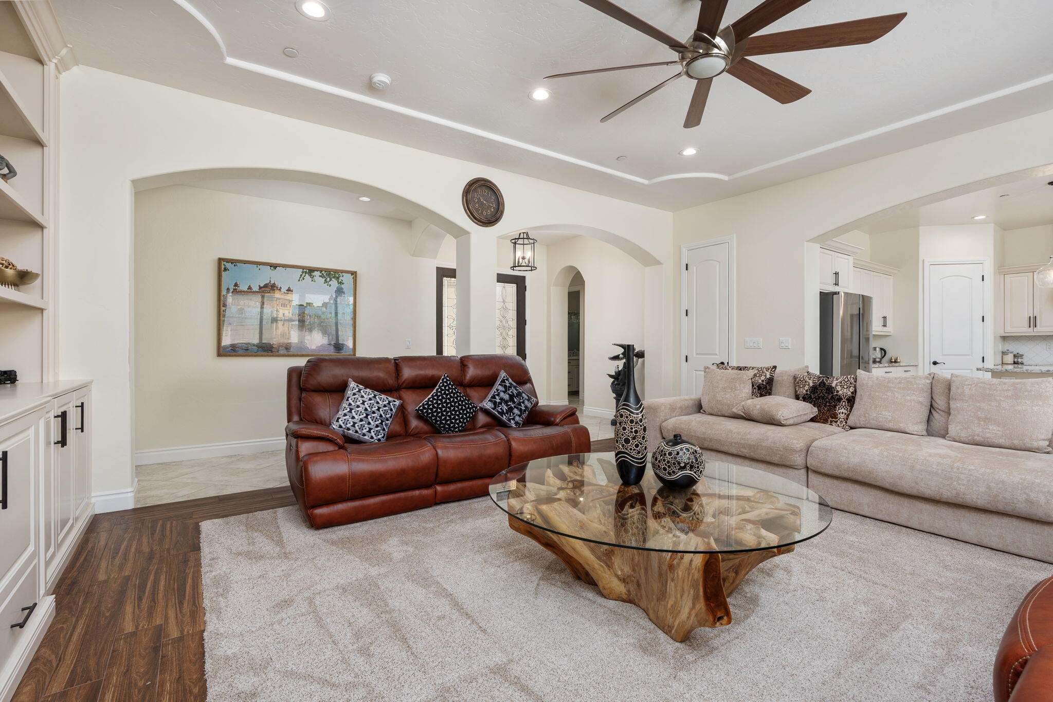 3108 E Beech Ct, Visalia, CA 93292