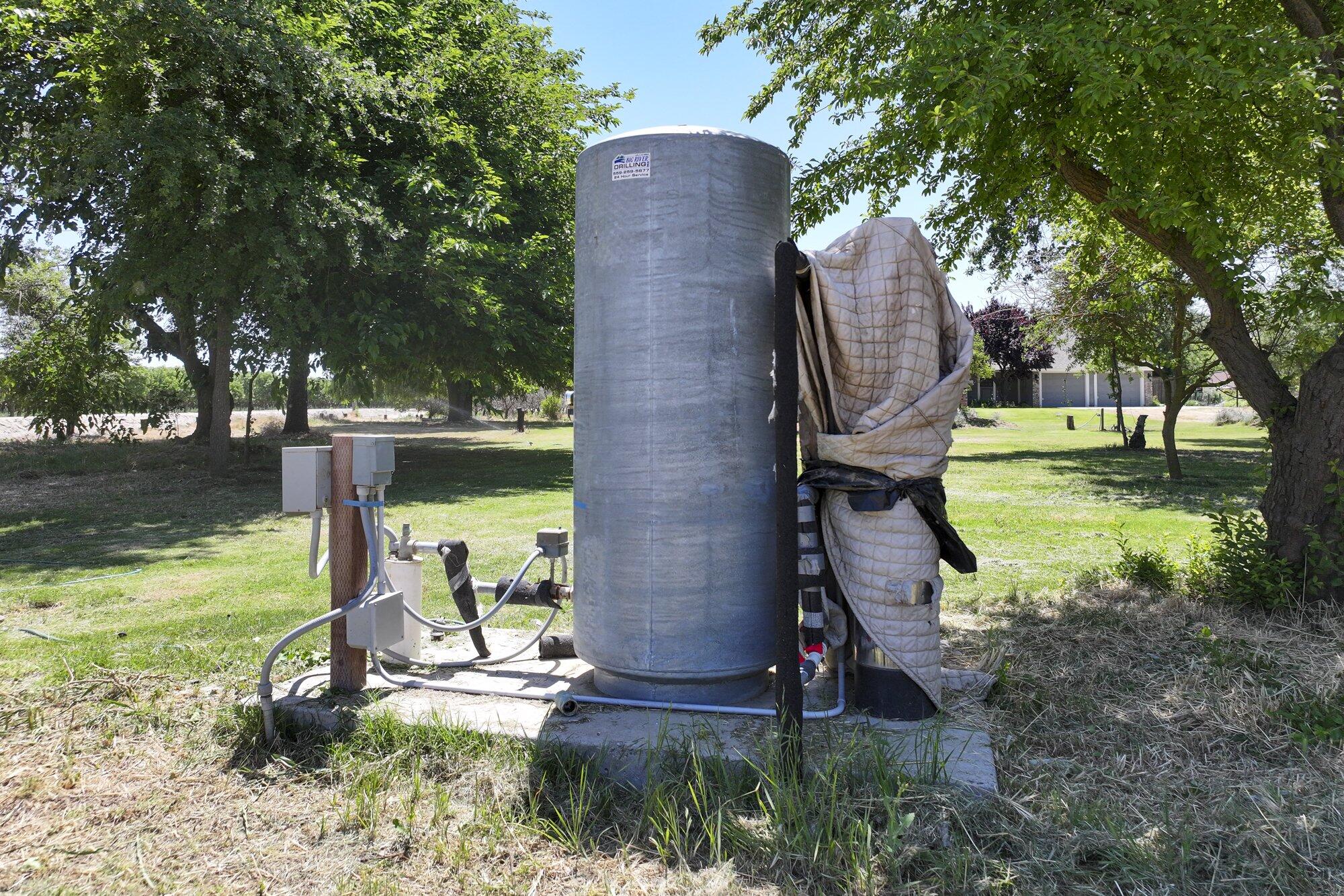 9415 21st Ave, Lemoore, CA 93245