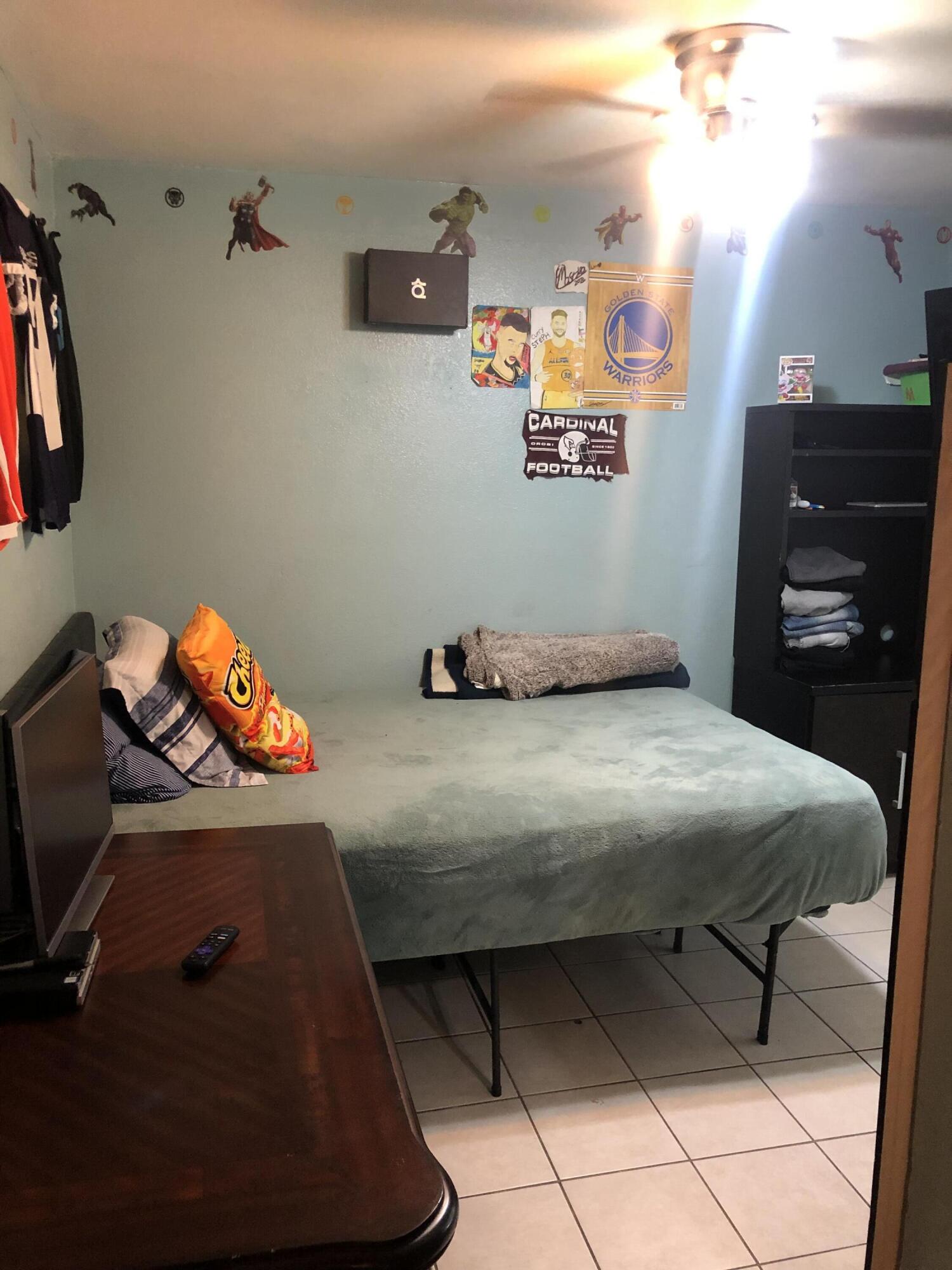 3546 N Berlin Ave, Fresno, CA 93722