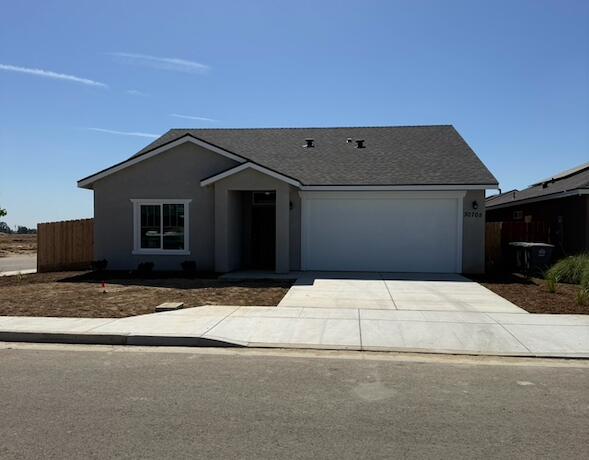 30705 Emden Rd, Goshen, CA 93227