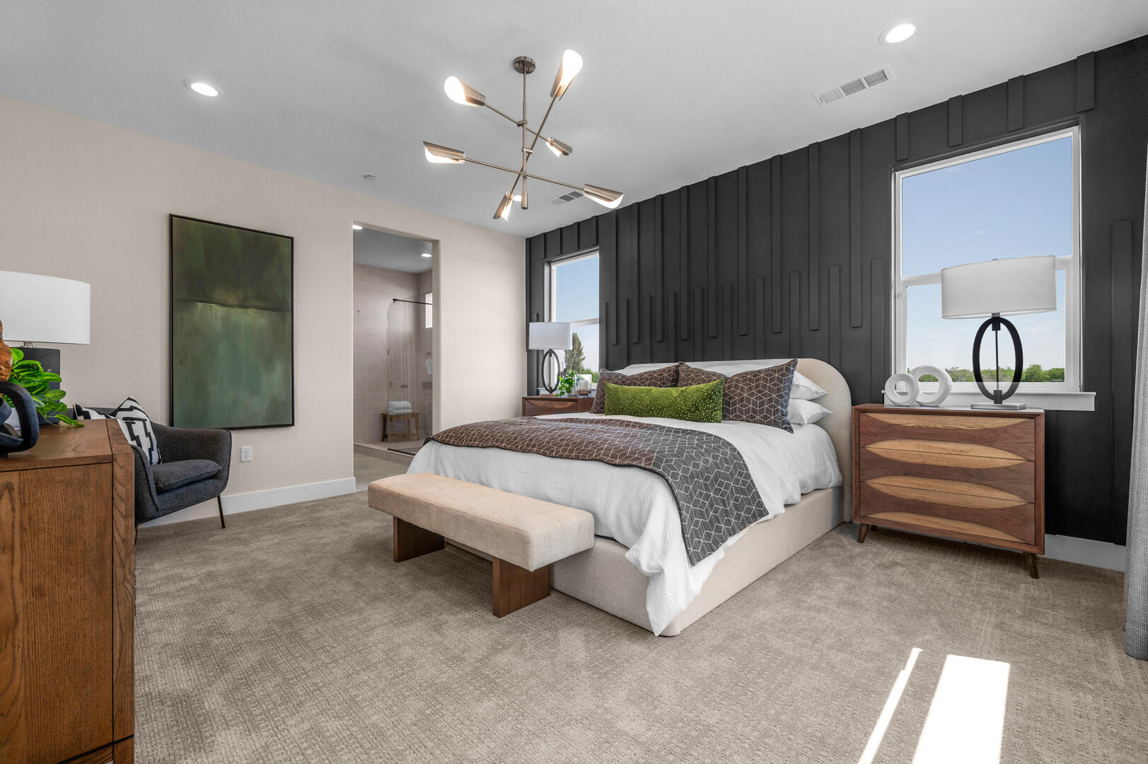 939 Lisbon Ave, Tulare, CA 93274