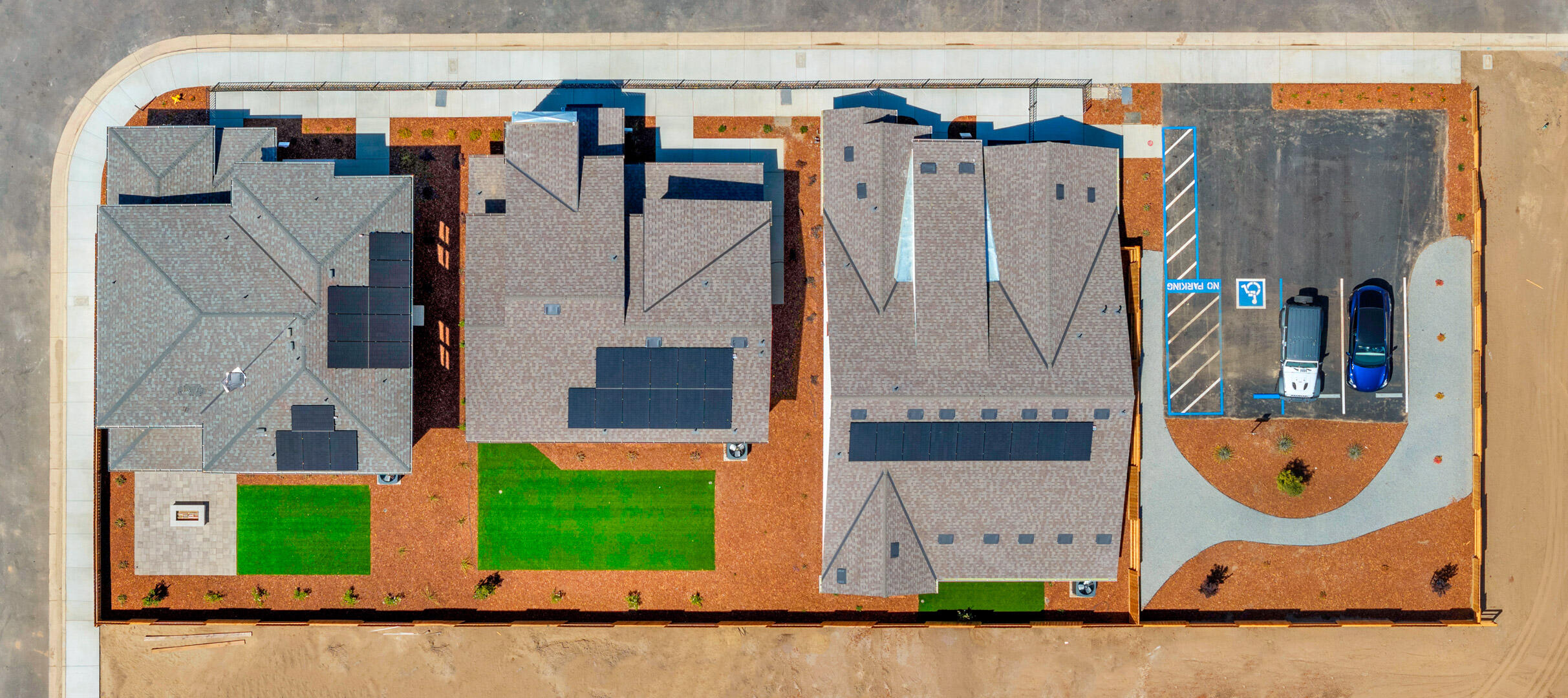 947 Lisbon Ave, Tulare, CA 93274