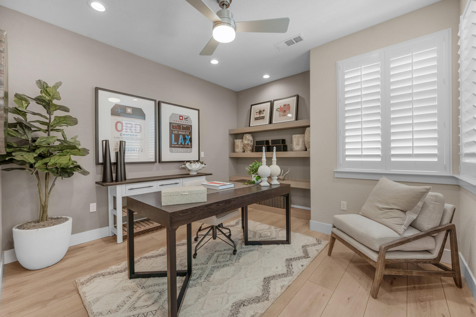 947 Lisbon Ave, Tulare, CA 93274