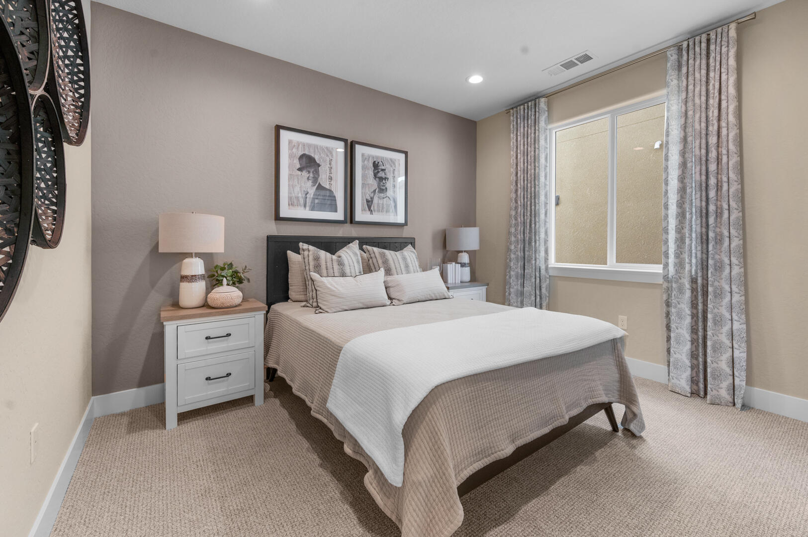 947 Lisbon Ave, Tulare, CA 93274