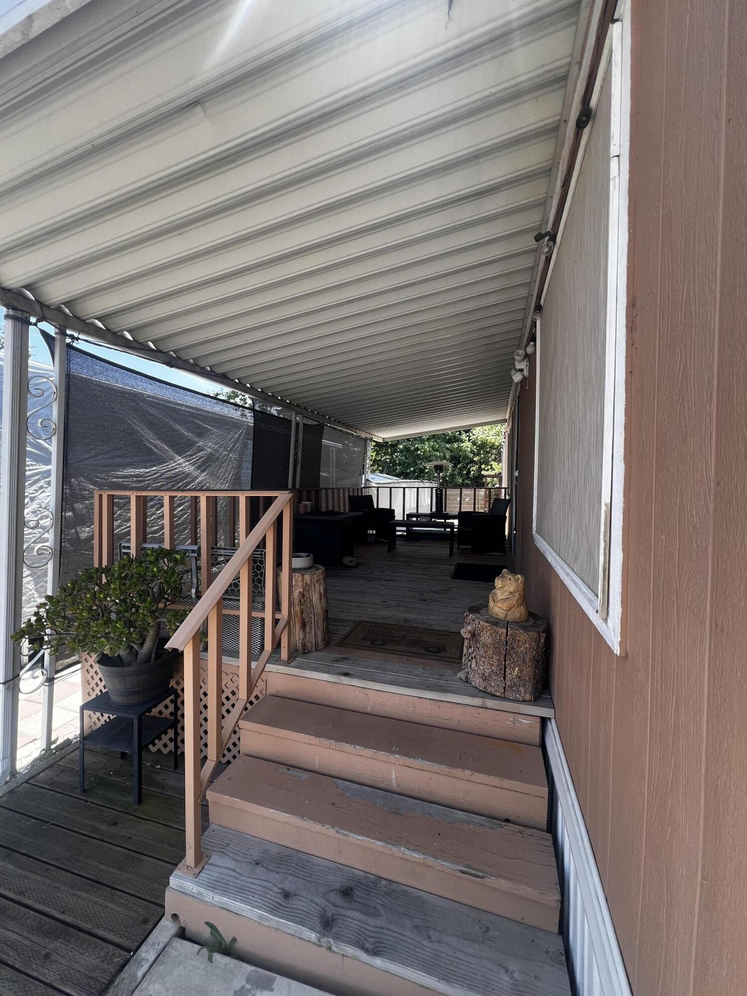 720 E Worth Ave #21, Porterville, CA 93257