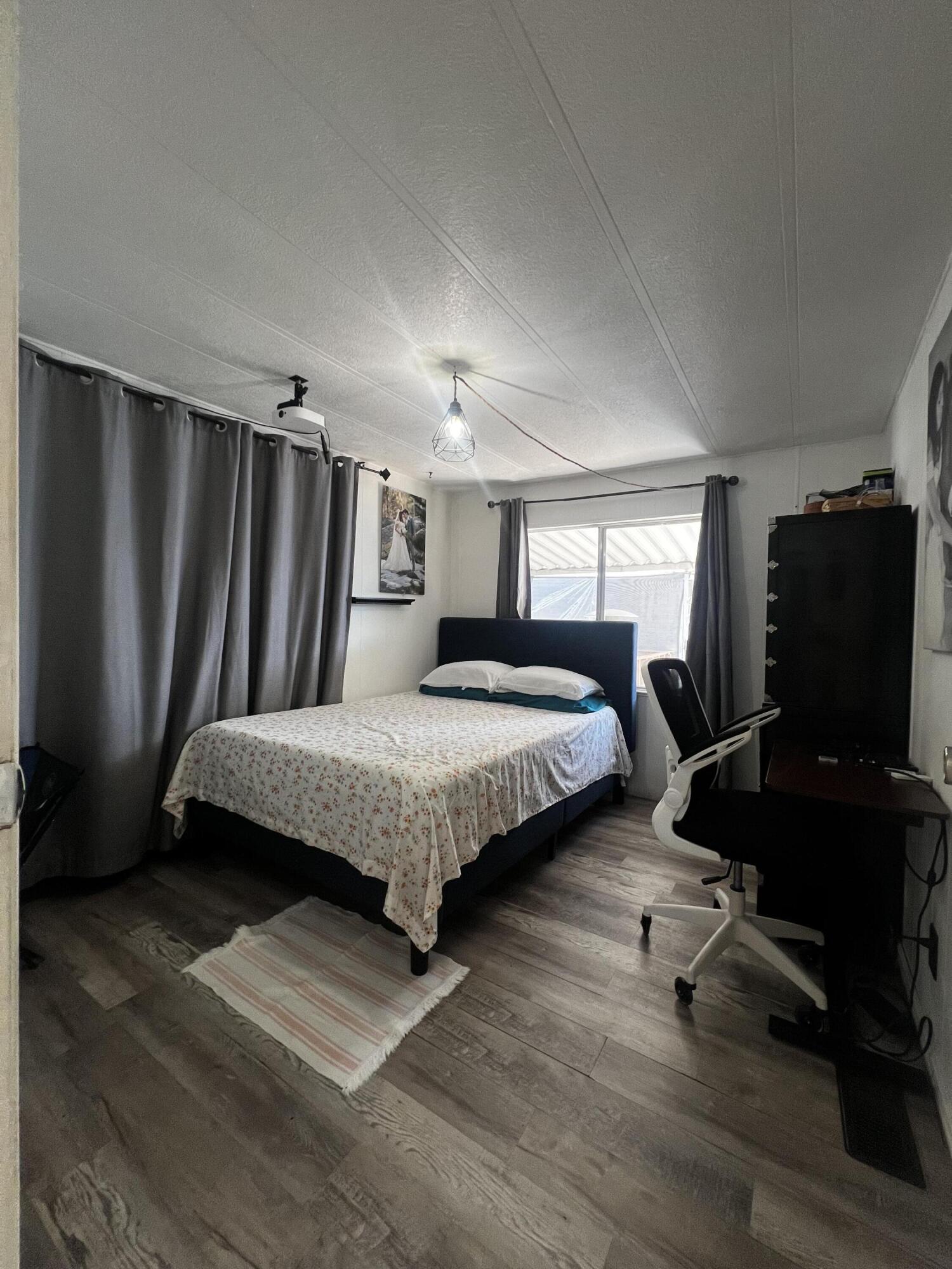 720 E Worth Ave #21, Porterville, CA 93257