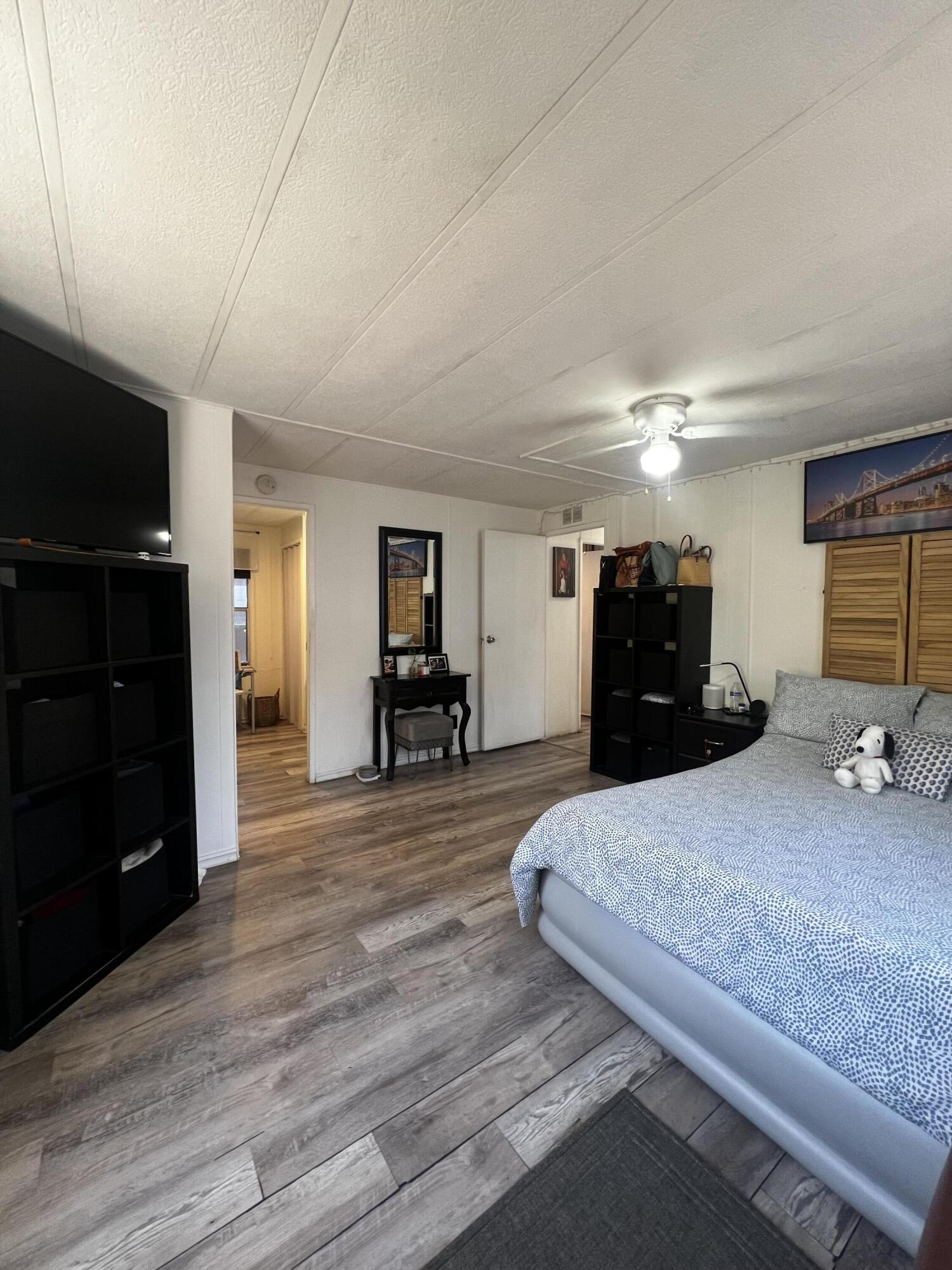 720 E Worth Ave #21, Porterville, CA 93257