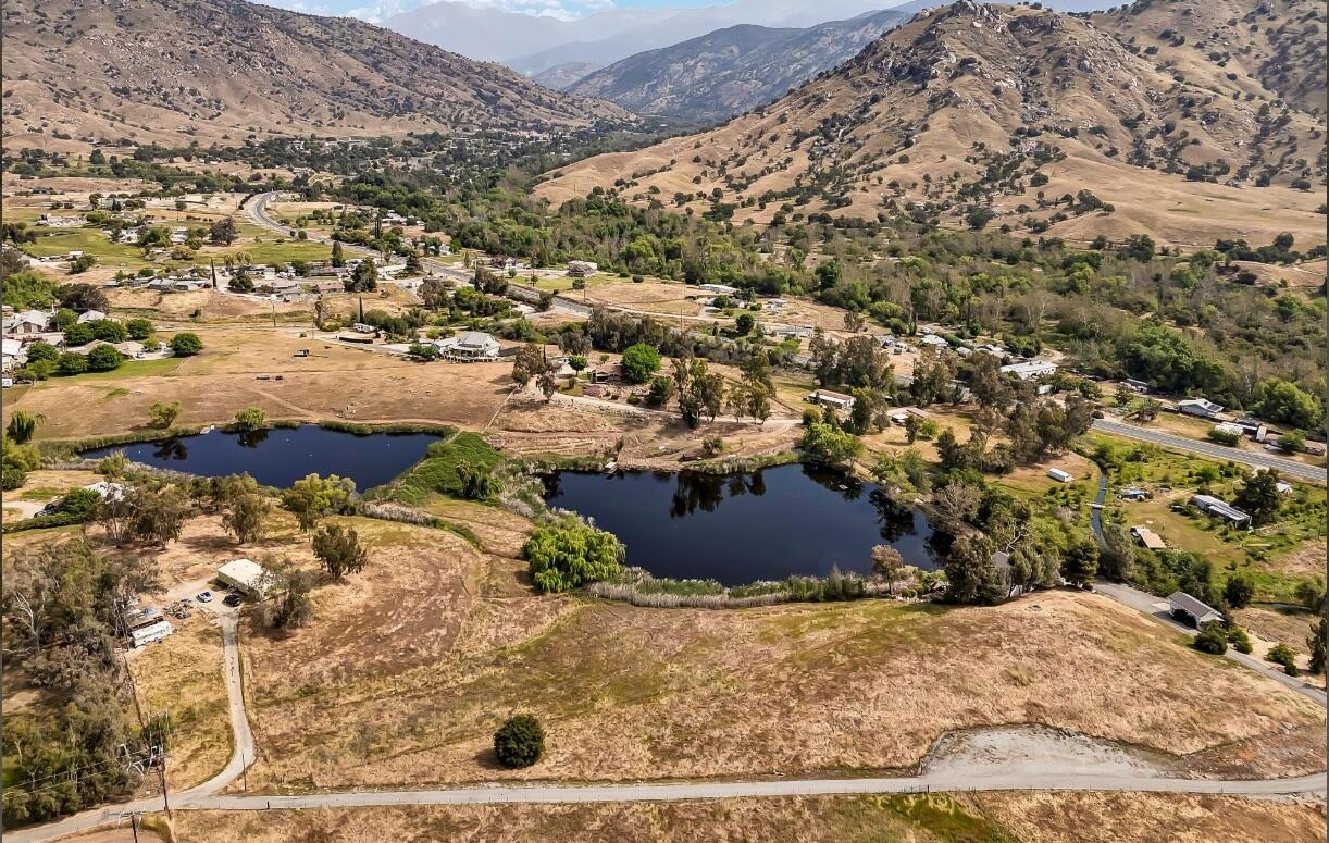 34782 Bogart Dr, Springville, CA 93265