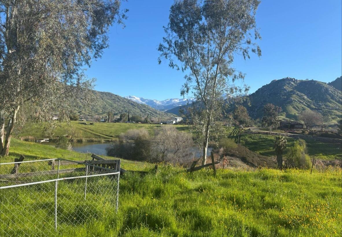 34782 Bogart Dr, Springville, CA 93265