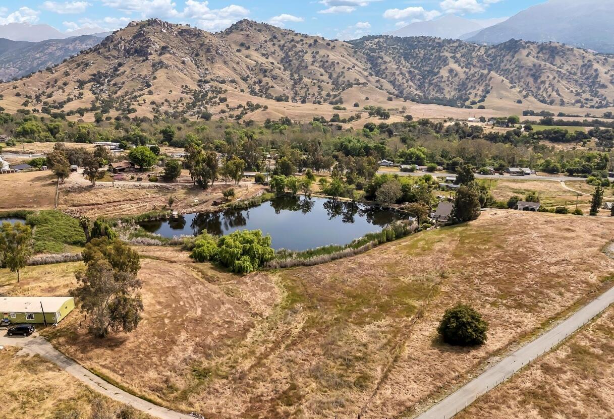 34782 Bogart Dr, Springville, CA 93265