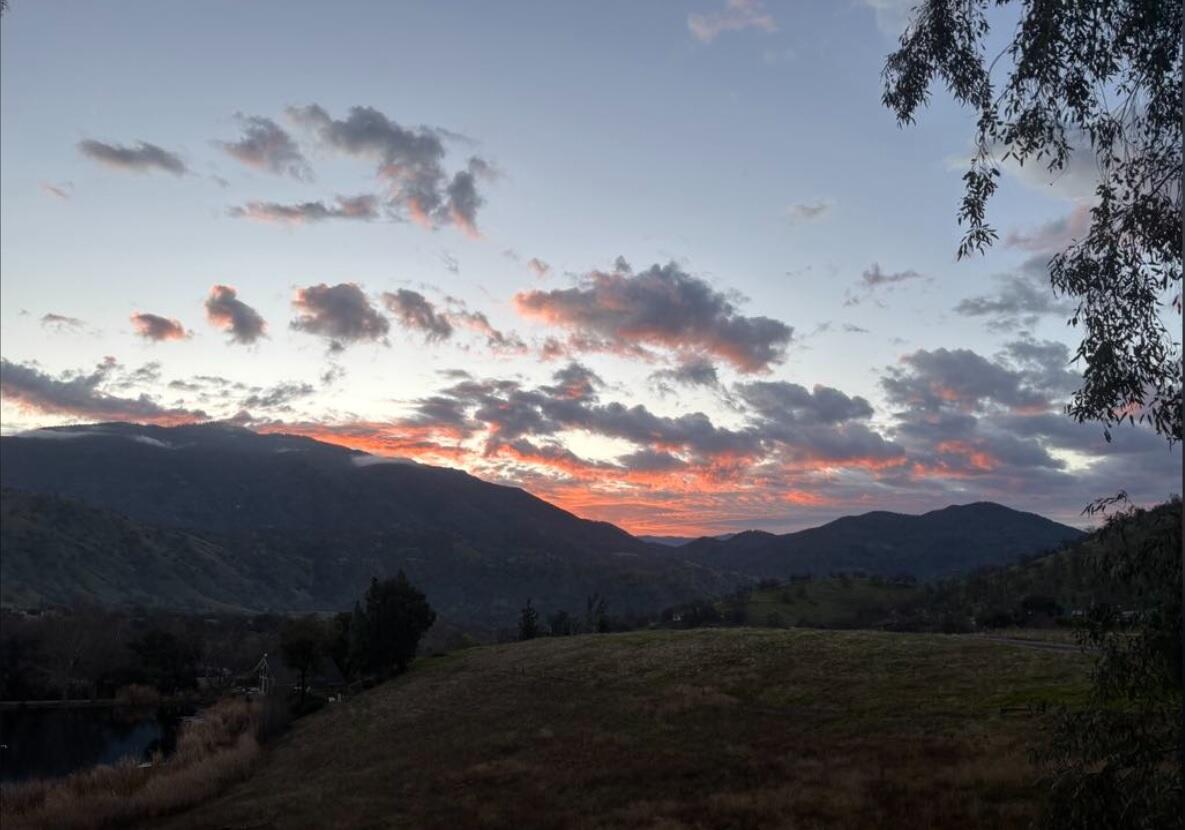 34782 Bogart Dr, Springville, CA 93265