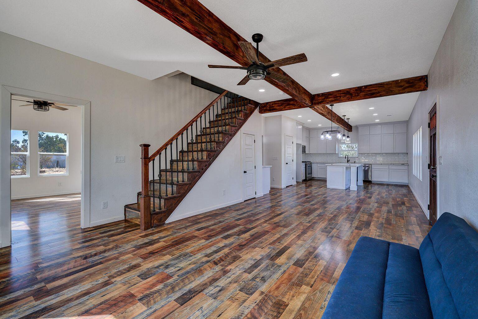 25143 Ave 212, Lindsay, CA 93247