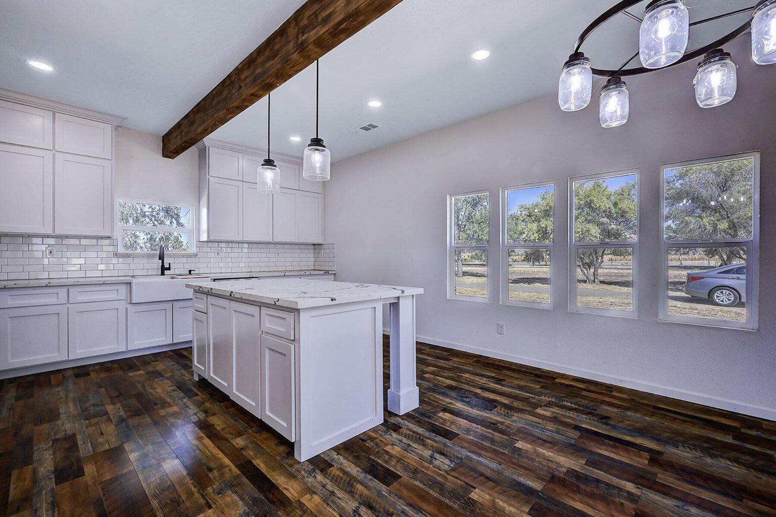 25143 Ave 212, Lindsay, CA 93247