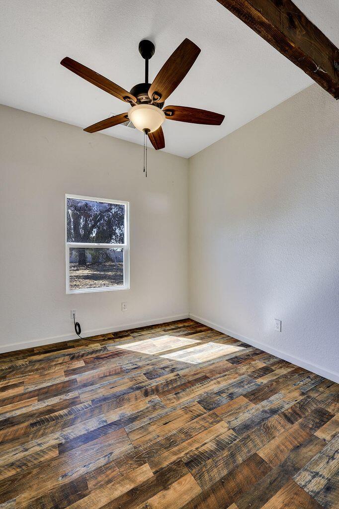 25143 Ave 212, Lindsay, CA 93247