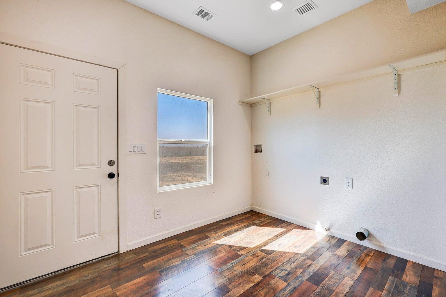 25143 Ave 212, Lindsay, CA 93247