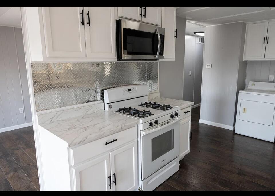 5505 W Tulare Ave #15, Visalia, CA 93277