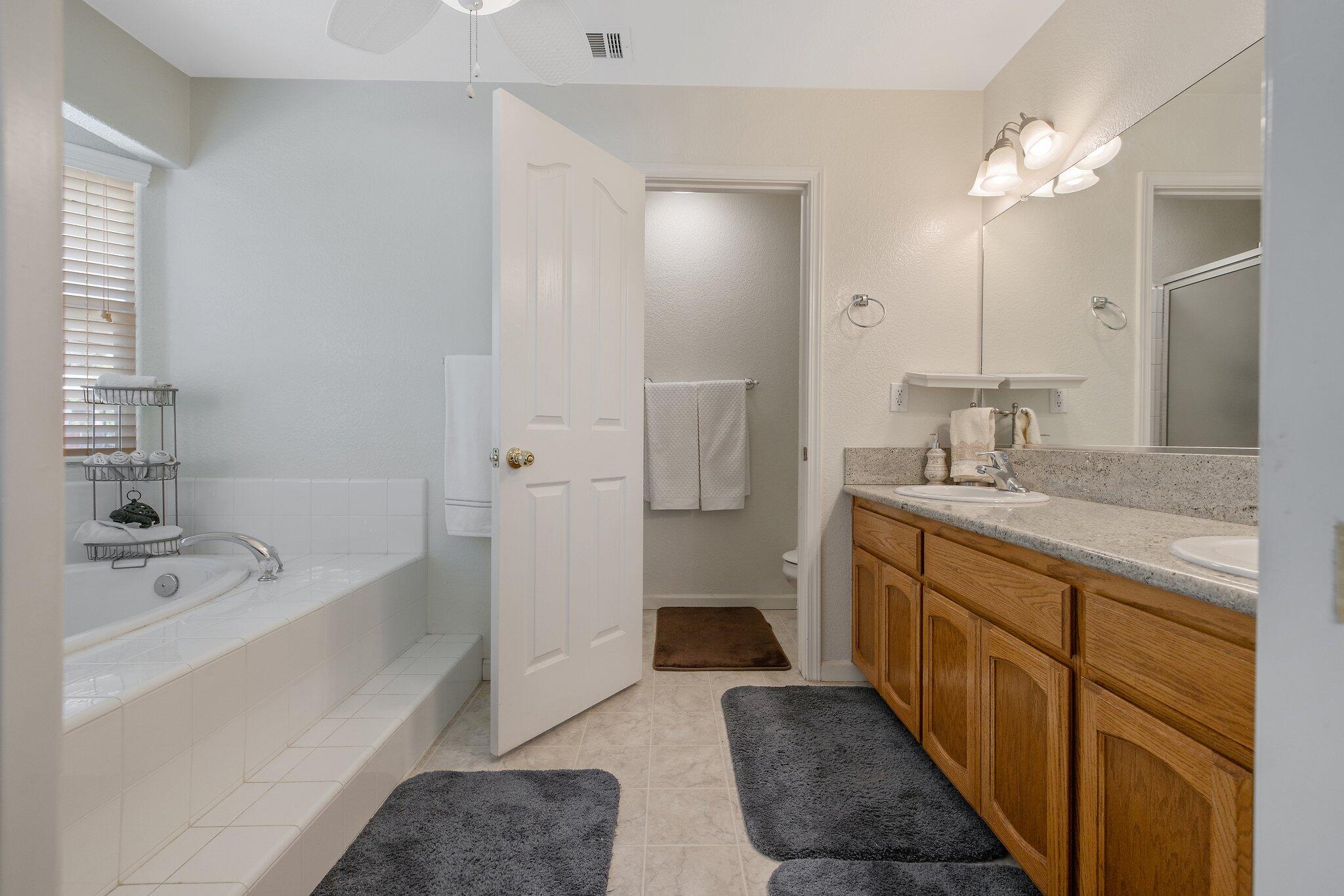 8519 E Olive Ave, Fresno, CA 93737