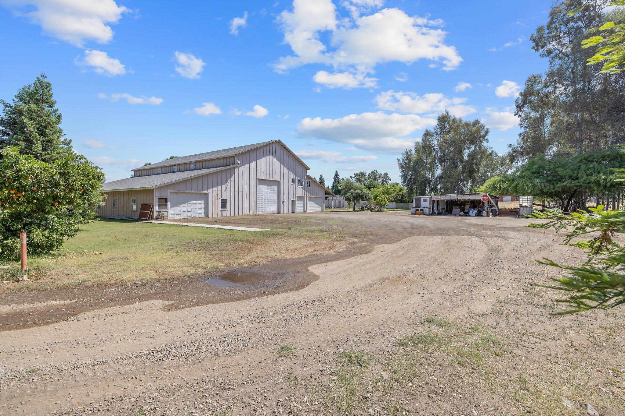 8519 E Olive Ave, Fresno, CA 93737
