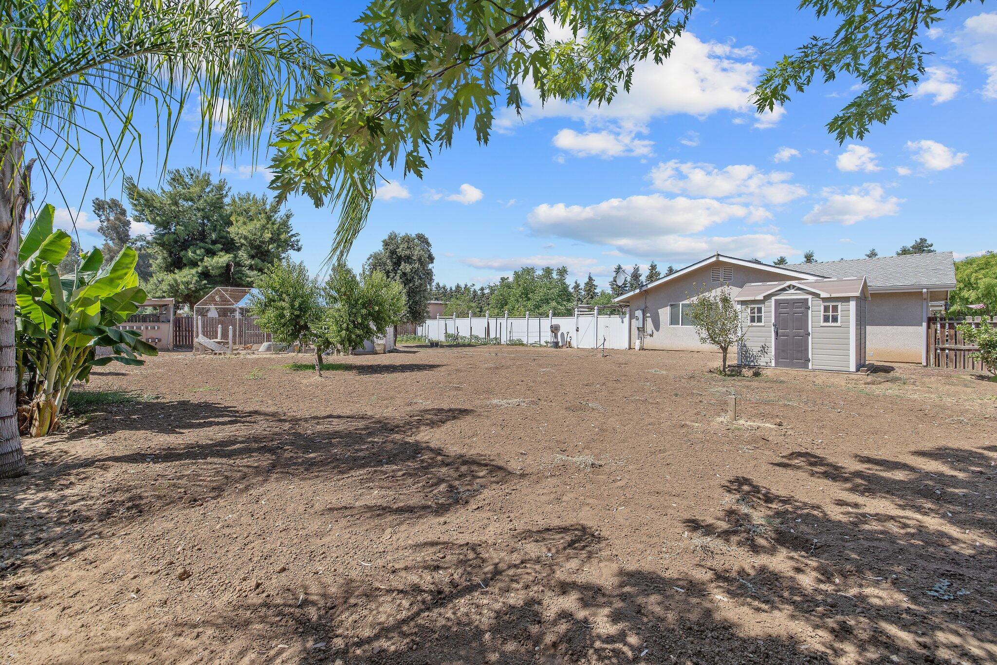 8519 E Olive Ave, Fresno, CA 93737
