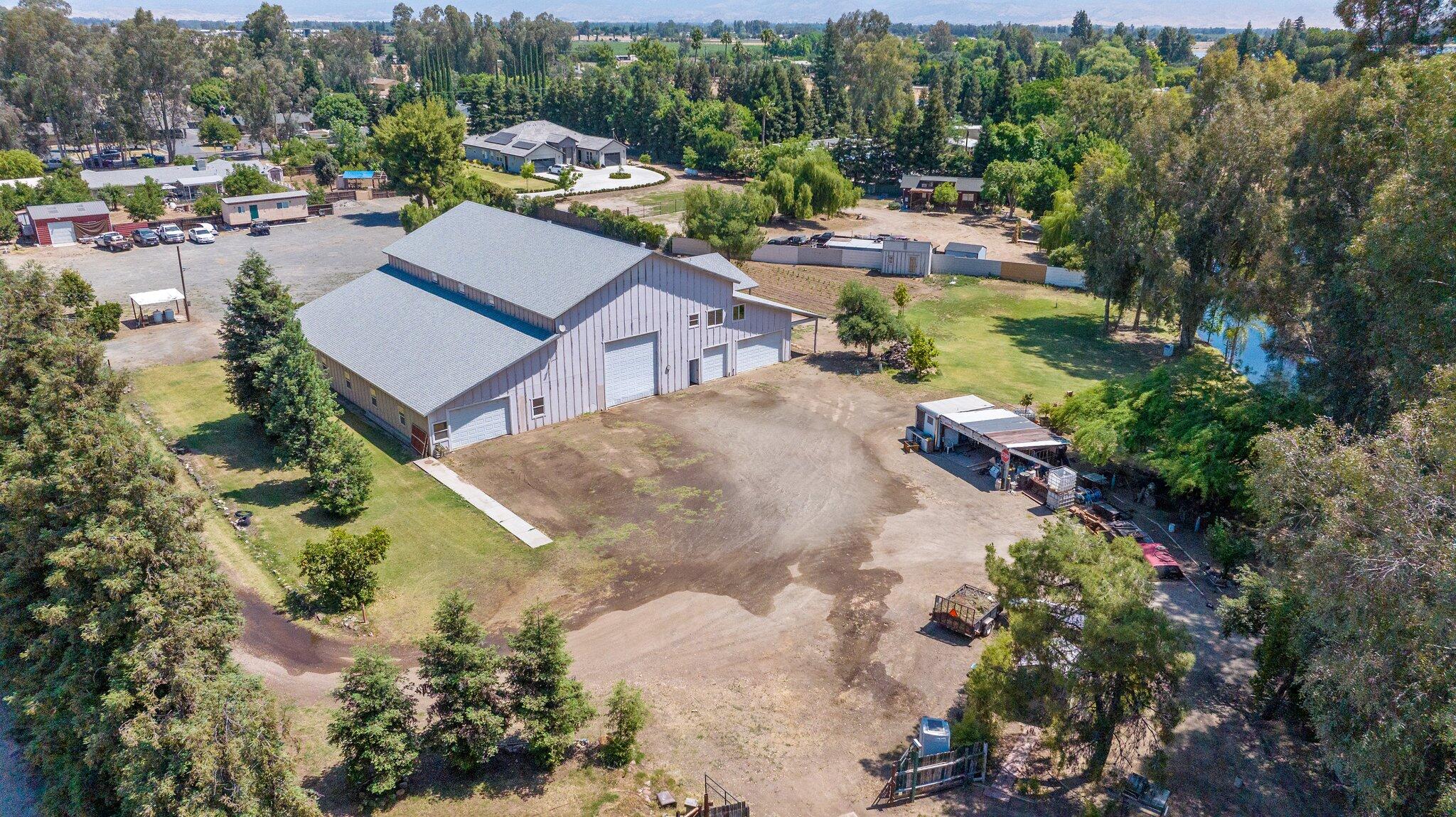 8519 E Olive Ave, Fresno, CA 93737