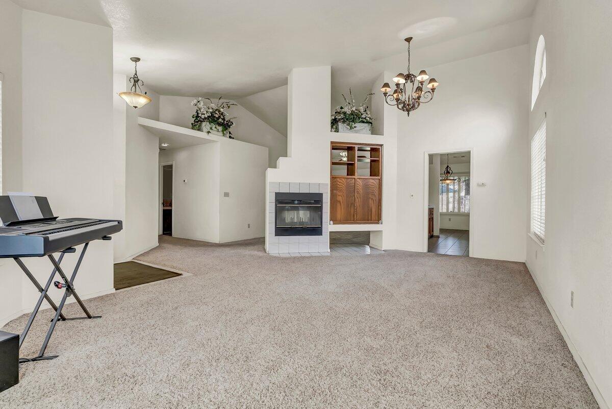 575 N Brandy Way, Porterville, CA 93257