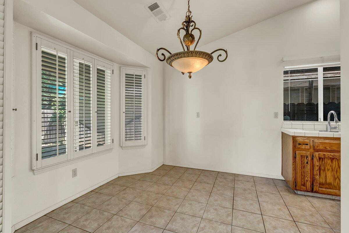 575 N Brandy Way, Porterville, CA 93257