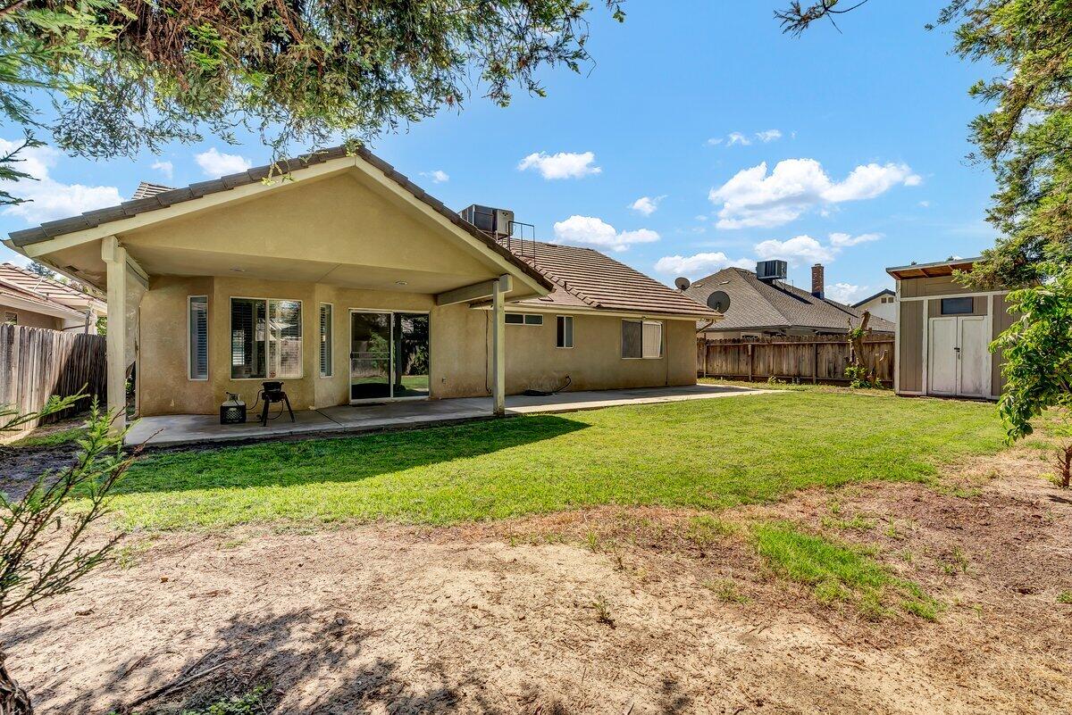 575 N Brandy Way, Porterville, CA 93257