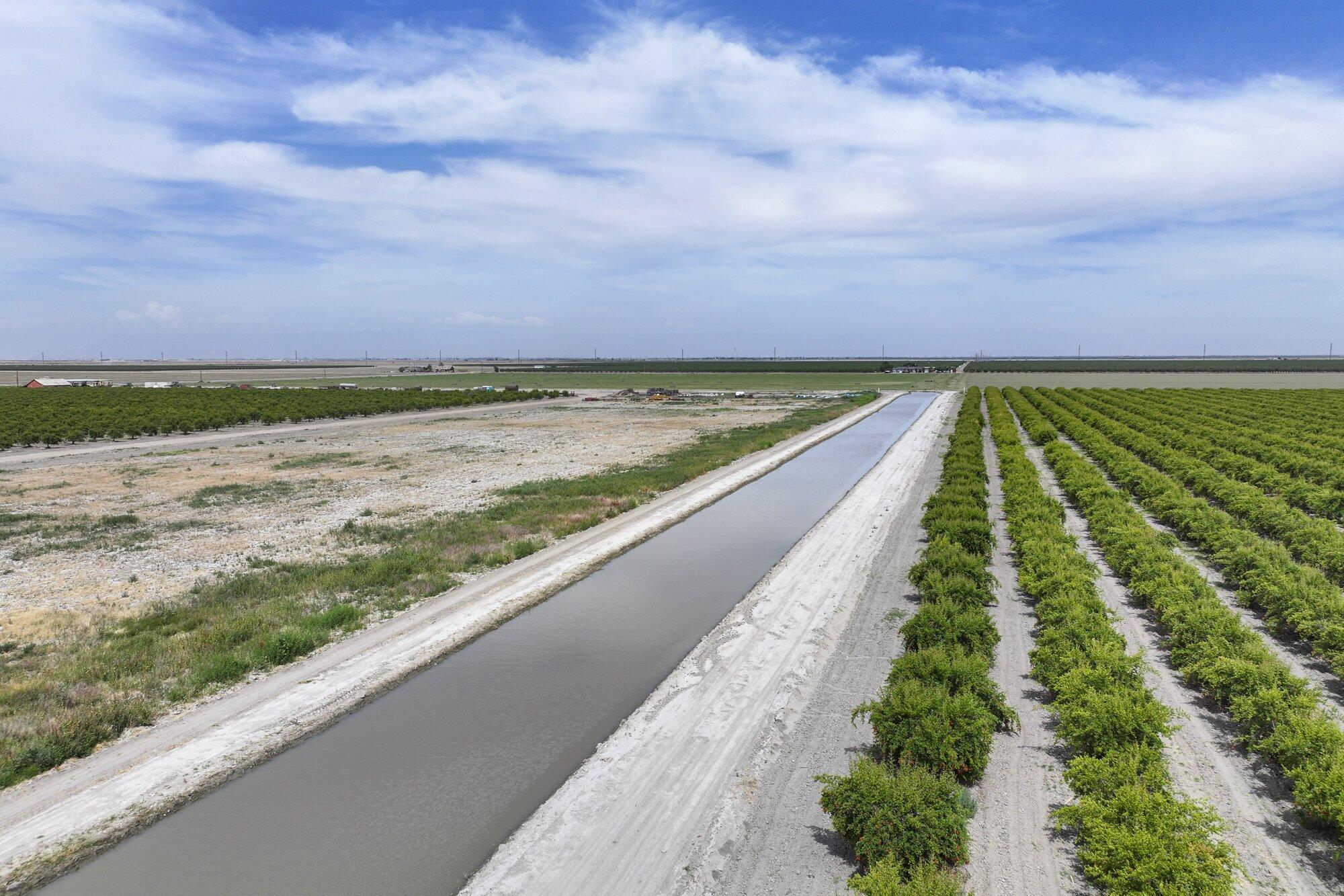 6089 Road 38, Alpaugh, CA 93201