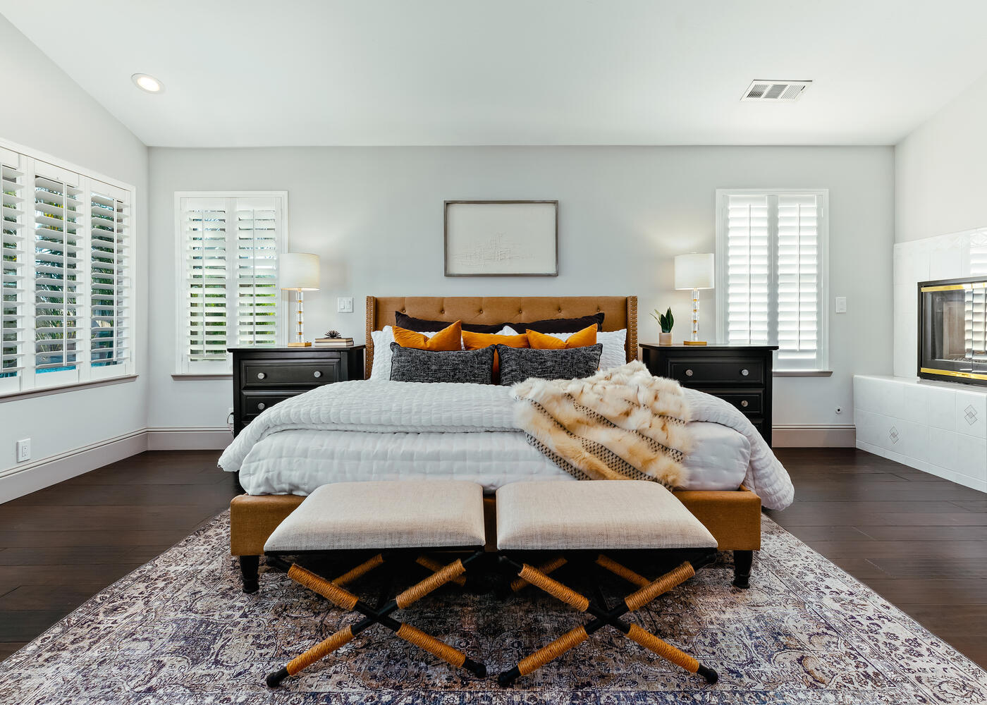 5721 W Prospect Dr, Visalia, CA 93291