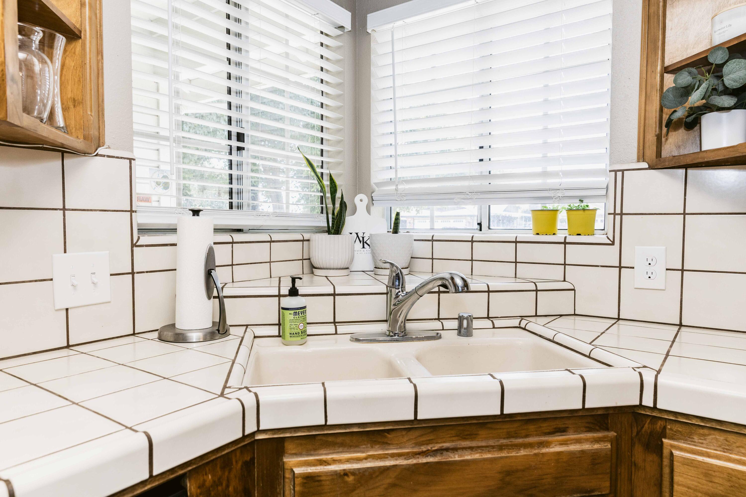 434 Fallbrook Ct, Tulare, CA 93274