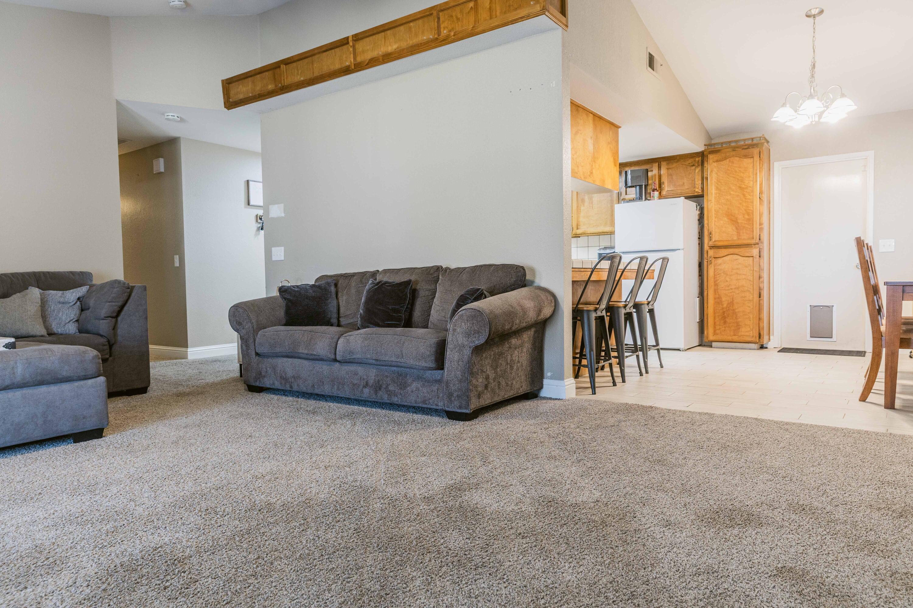 434 Fallbrook Ct, Tulare, CA 93274