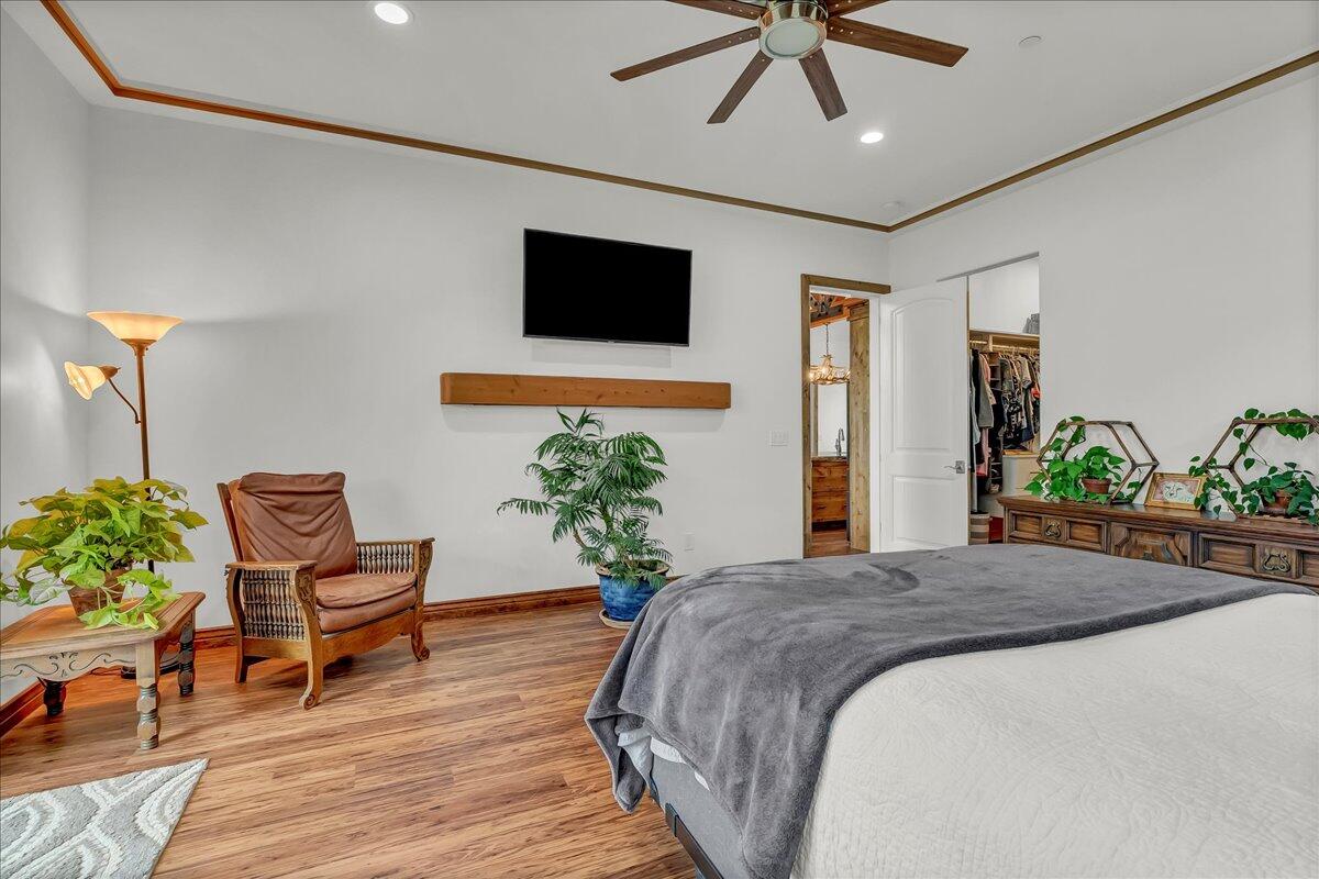 31161 Meadowlark Ln, Springville, CA 93265