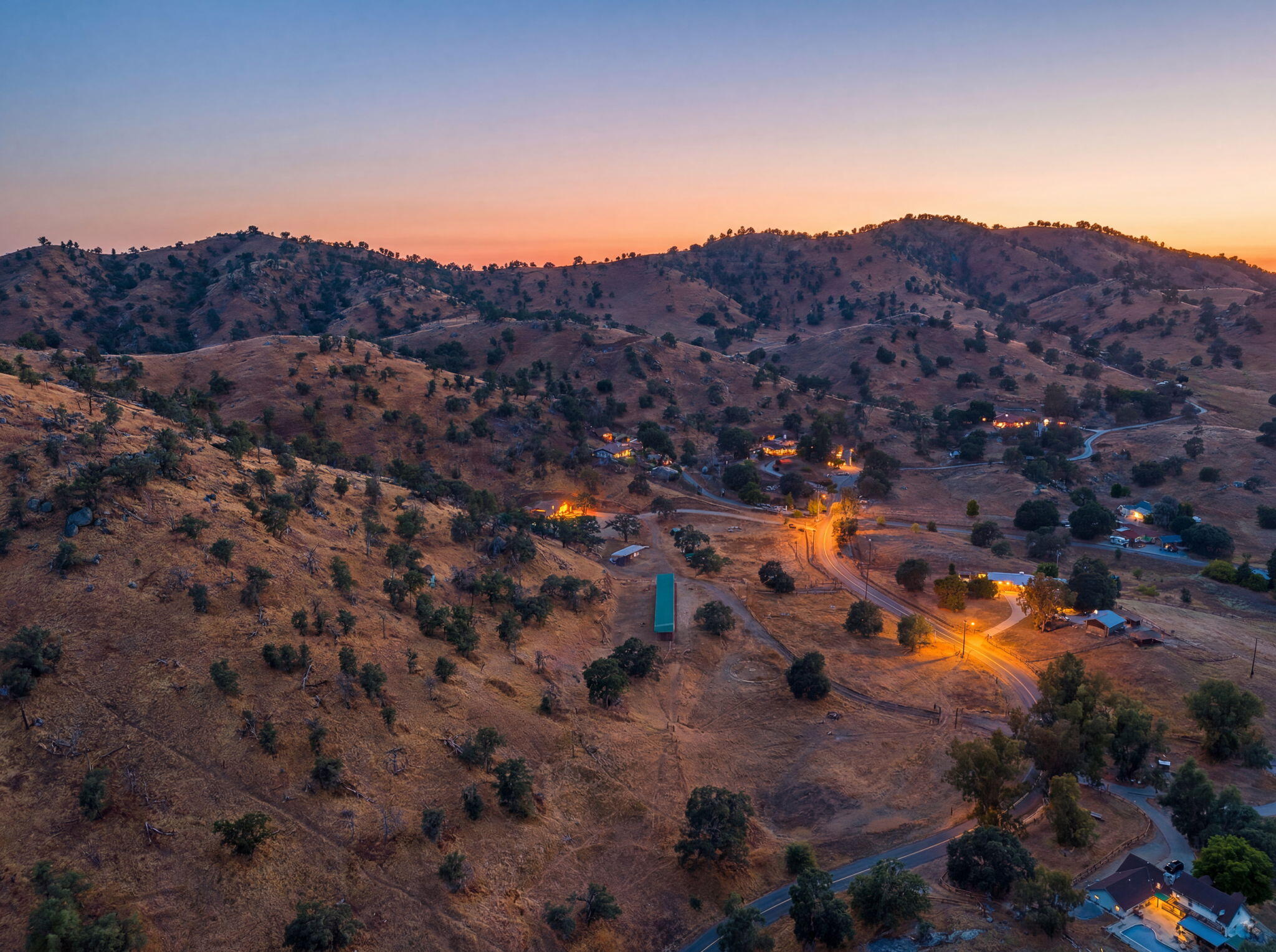 31161 Meadowlark Ln, Springville, CA 93265