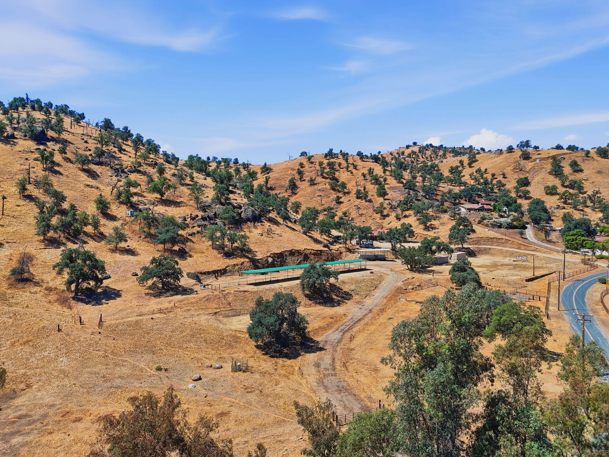 31161 Meadowlark Ln, Springville, CA 93265