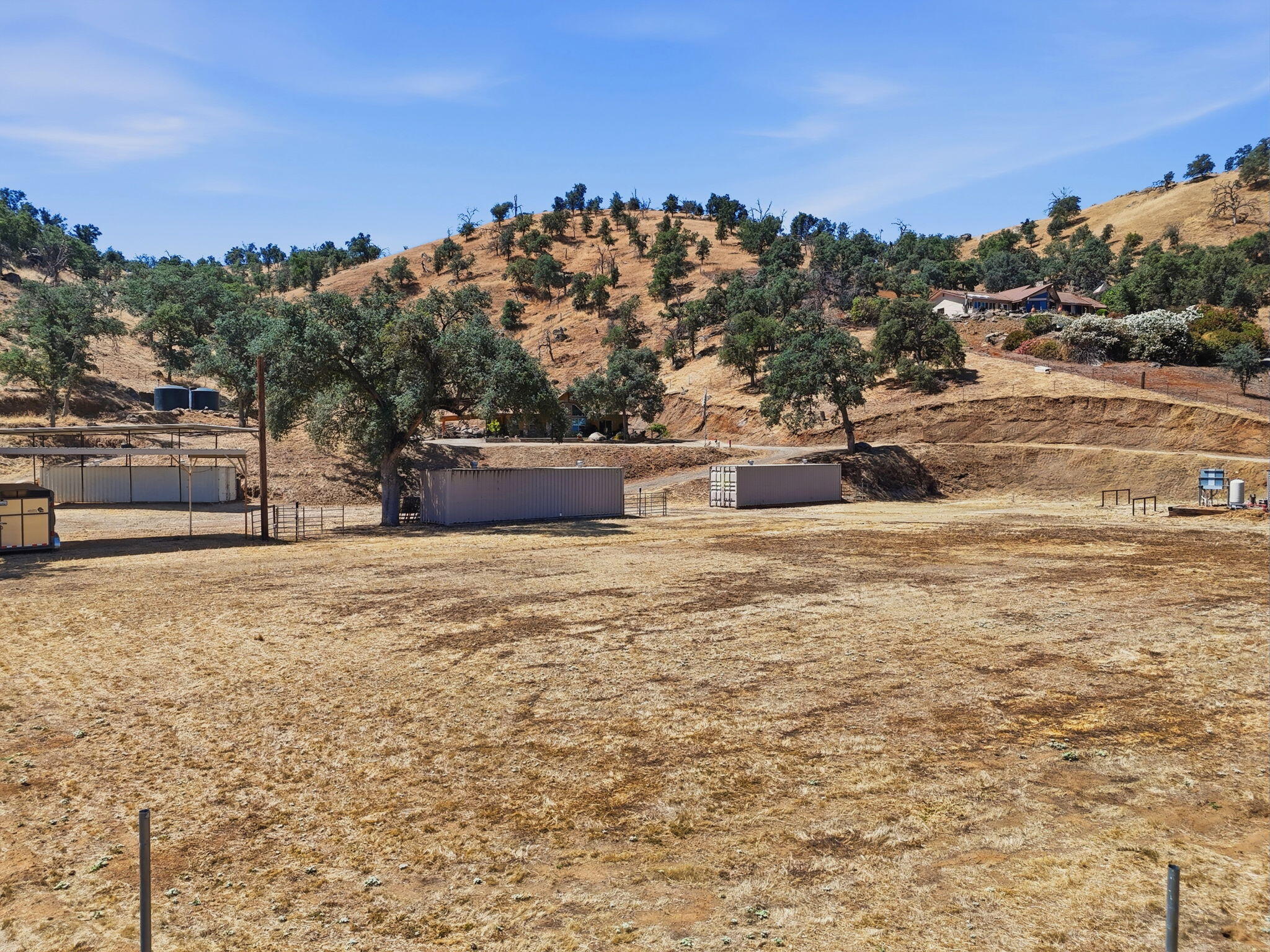 31161 Meadowlark Ln, Springville, CA 93265