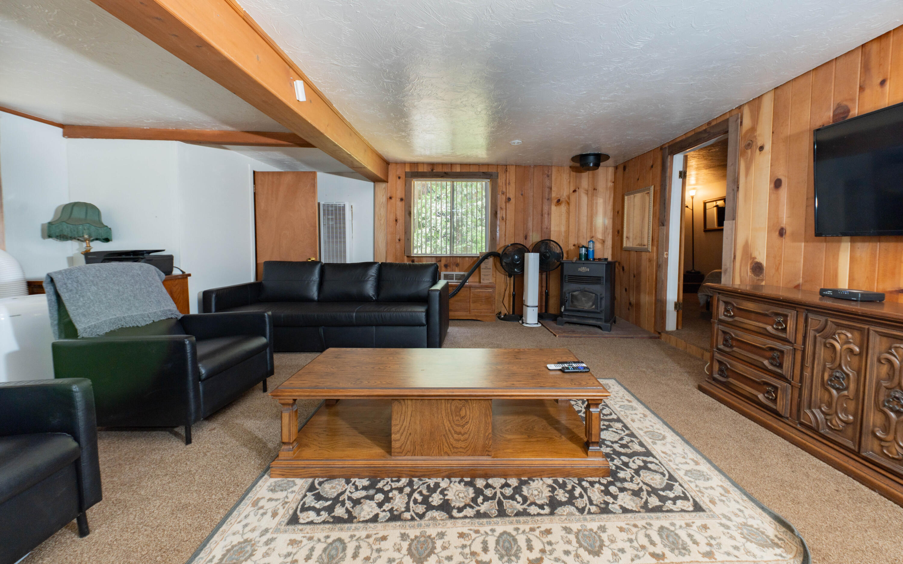 1998 Tienken Ave, Camp Nelson, CA 93265