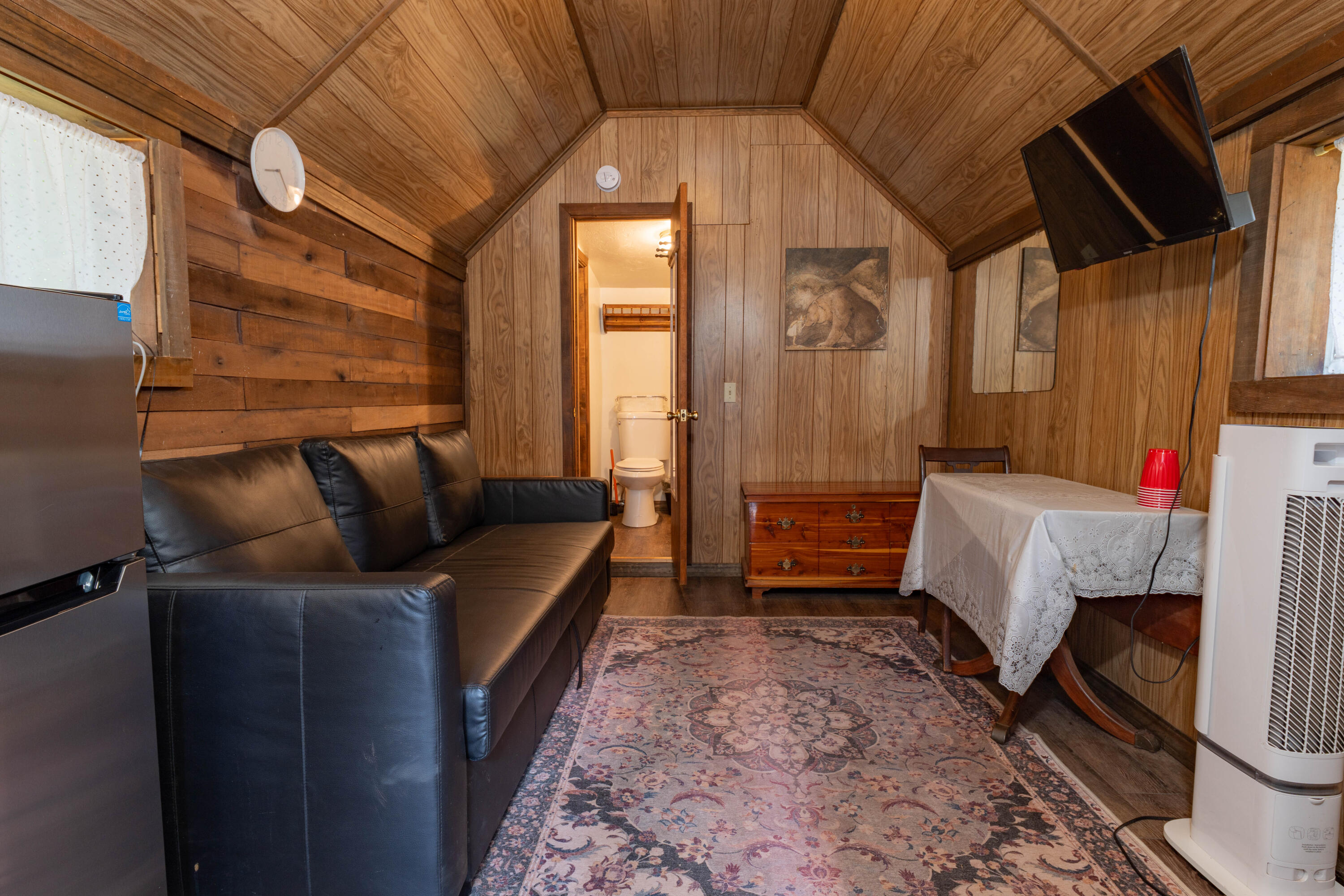 1998 Tienken Ave, Camp Nelson, CA 93265