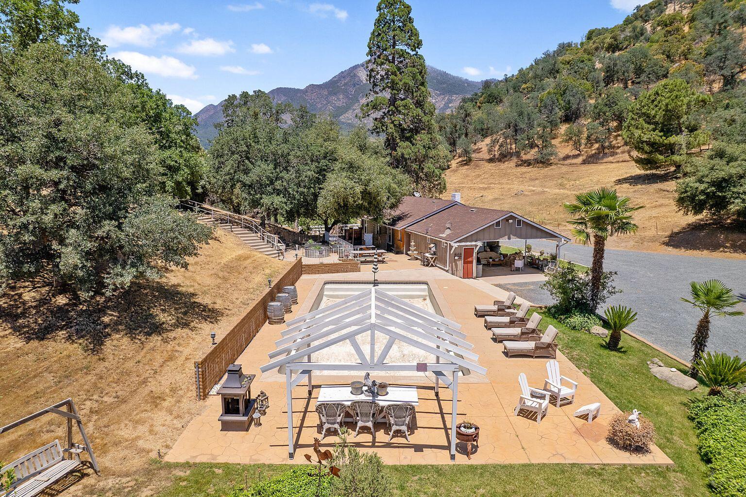 44223 Balch Park Road Rd, Springville, CA 93265