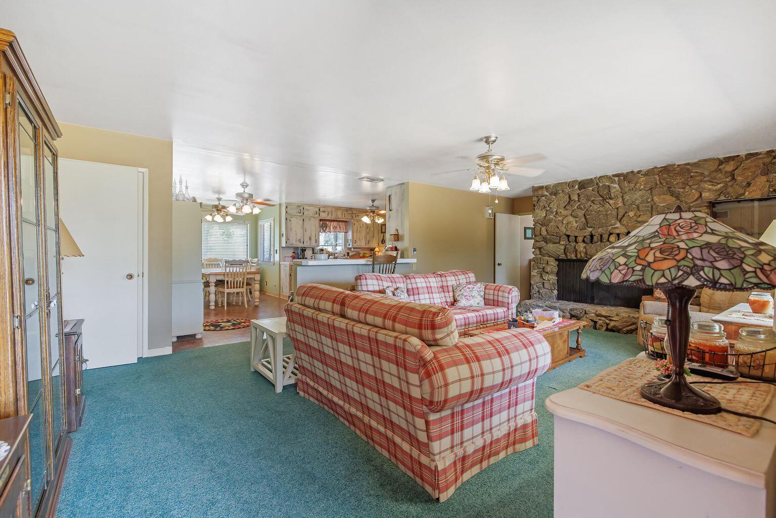 44223 Balch Park Road Rd, Springville, CA 93265