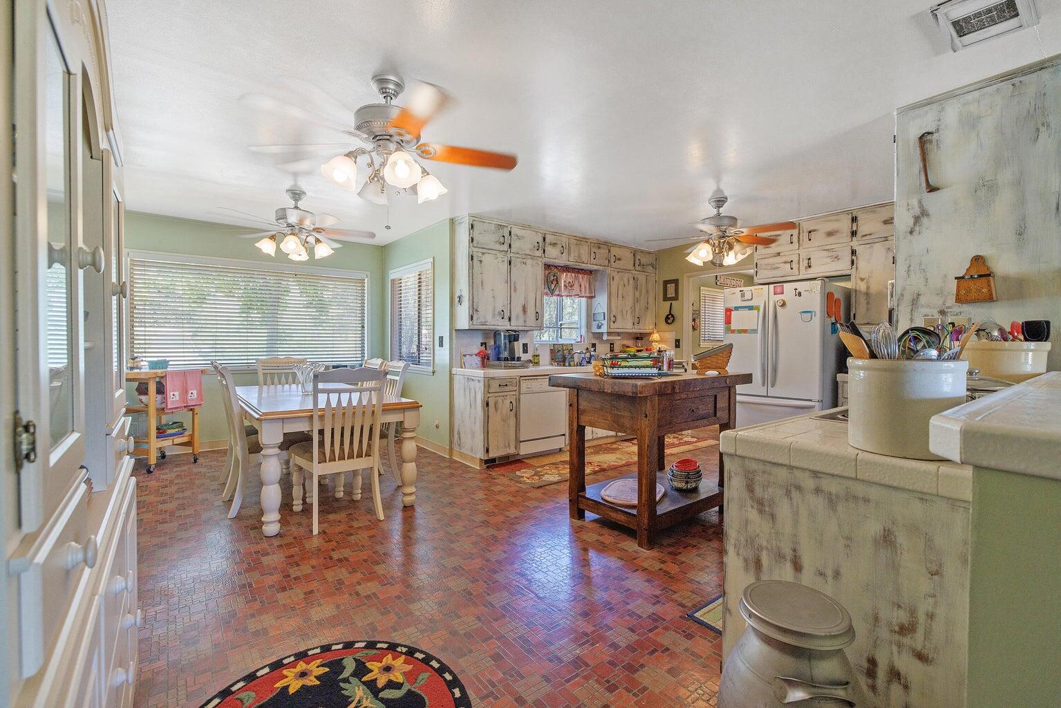 44223 Balch Park Road Rd, Springville, CA 93265