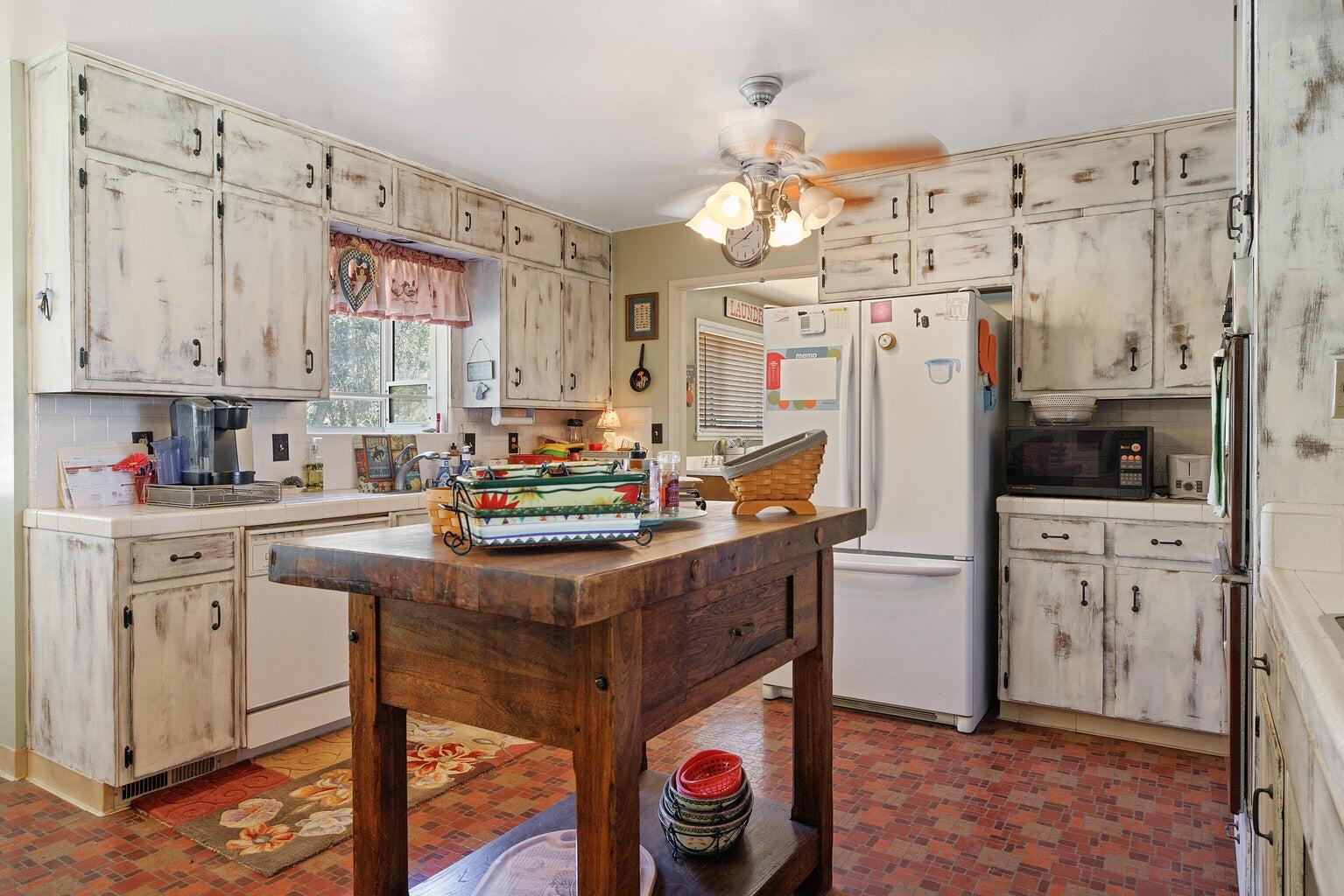 44223 Balch Park Road Rd, Springville, CA 93265